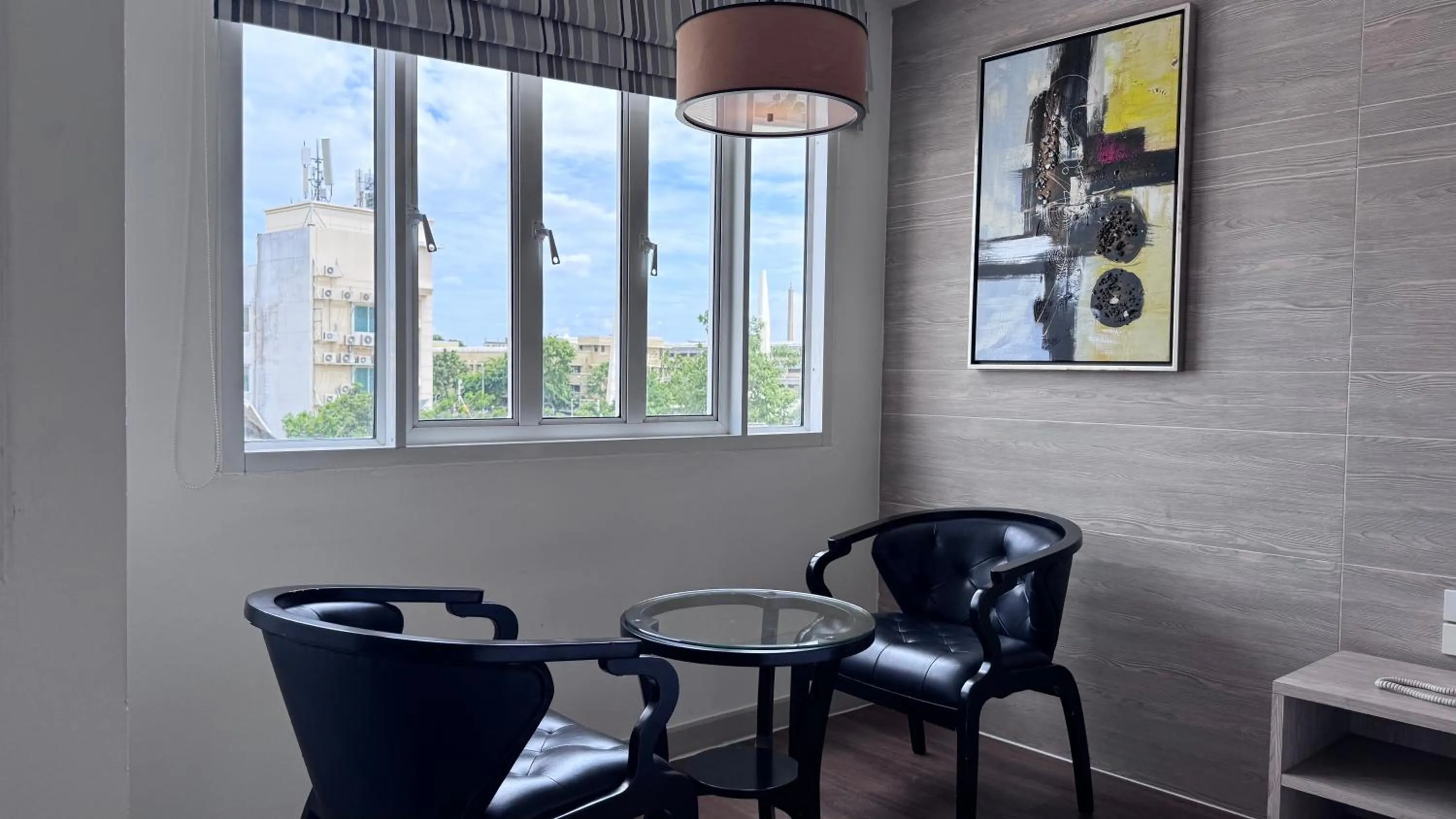 Seating area in Methavalai Residence Hotel