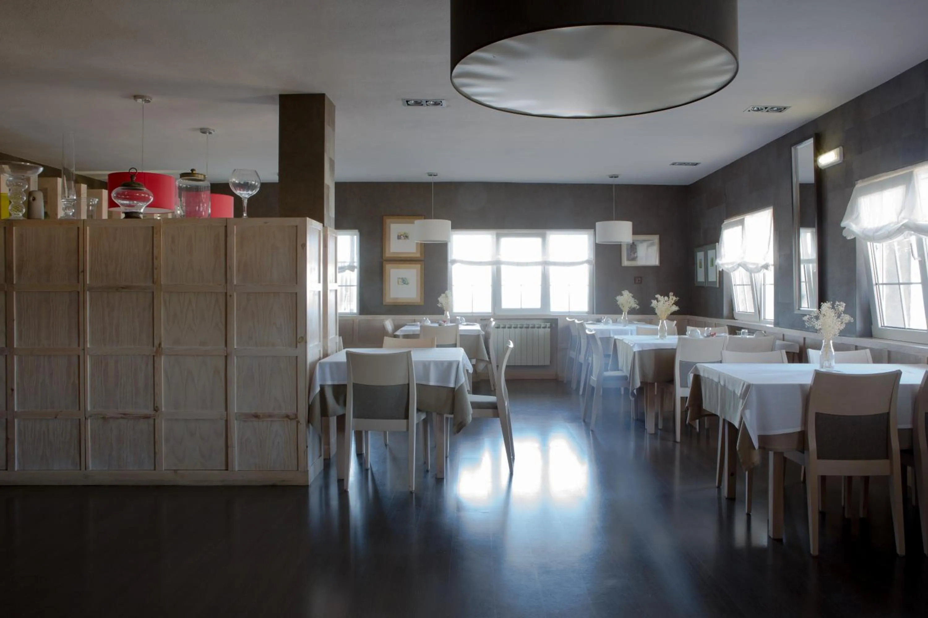 Restaurant/places to eat in Casa Maravilla