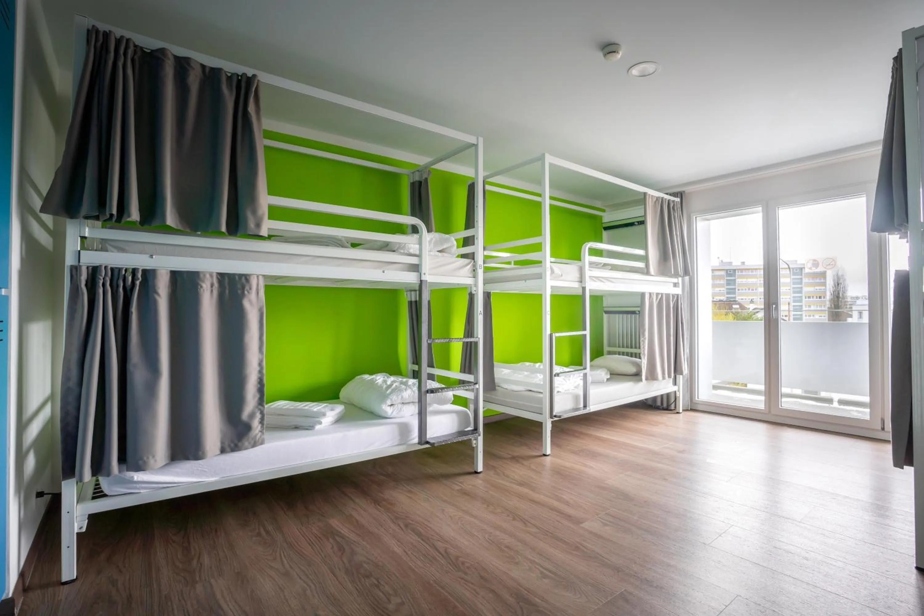 bunk bed, Bed in Nyon Hostel