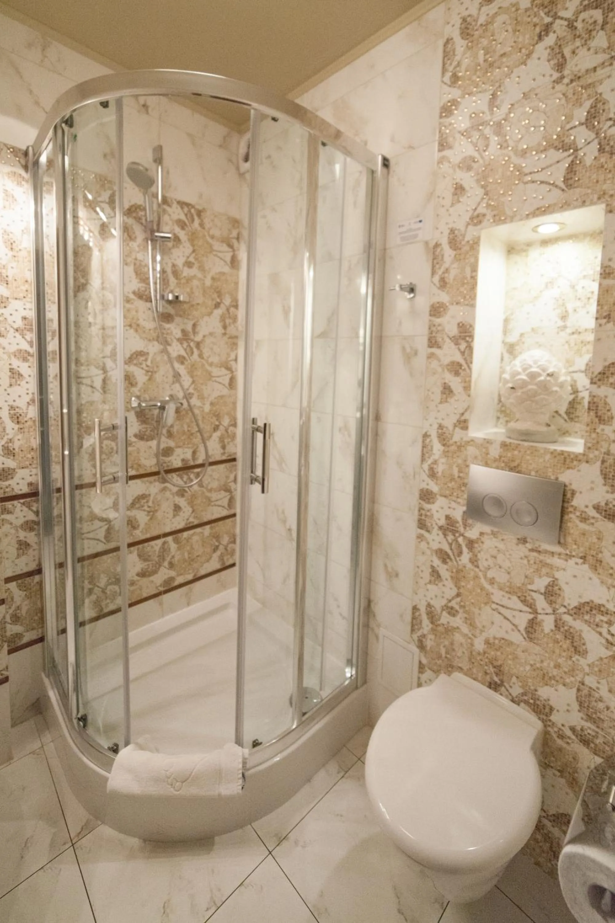 Shower in Hotel przy Młynie