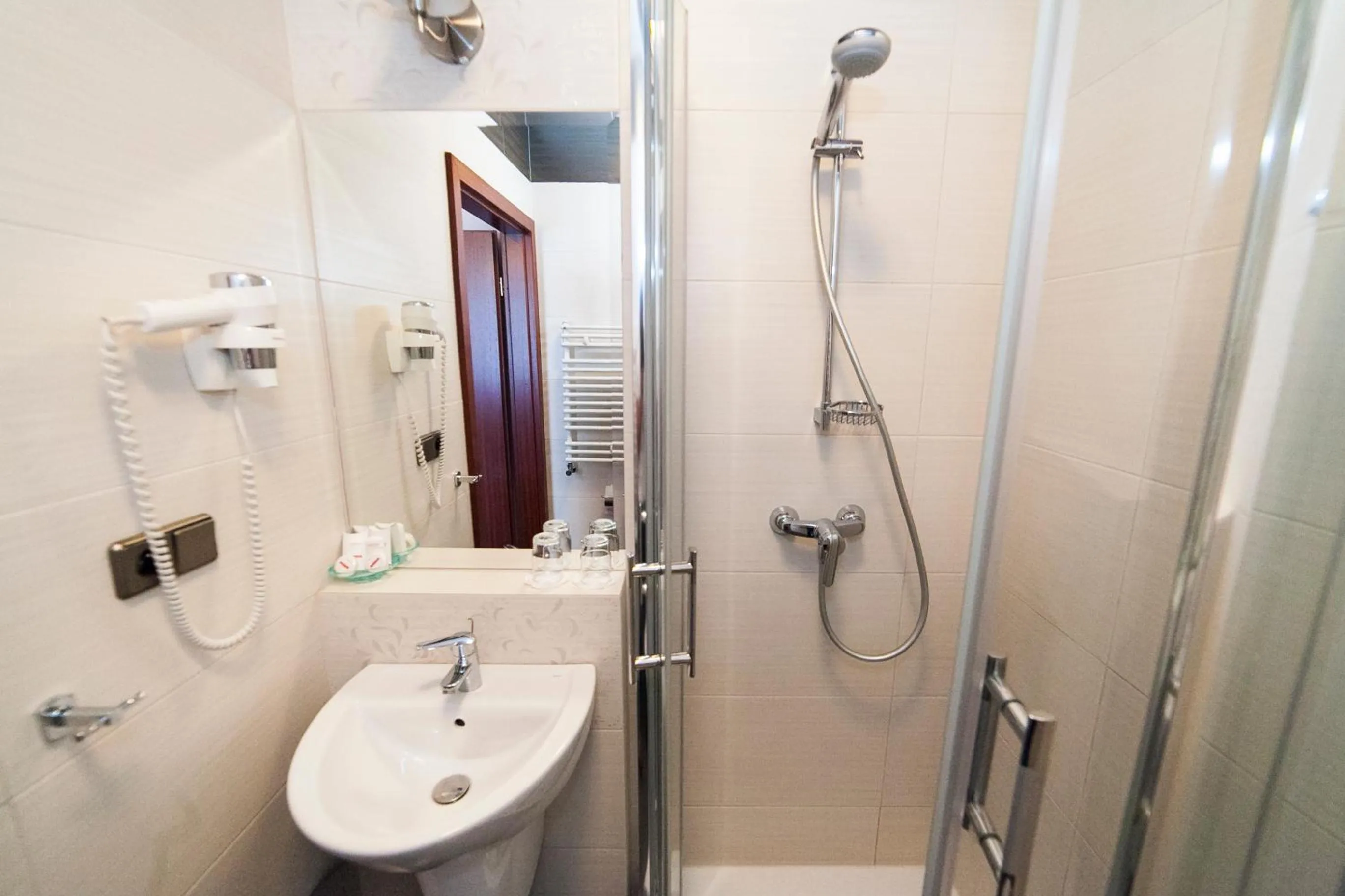 Shower in Hotel przy Młynie