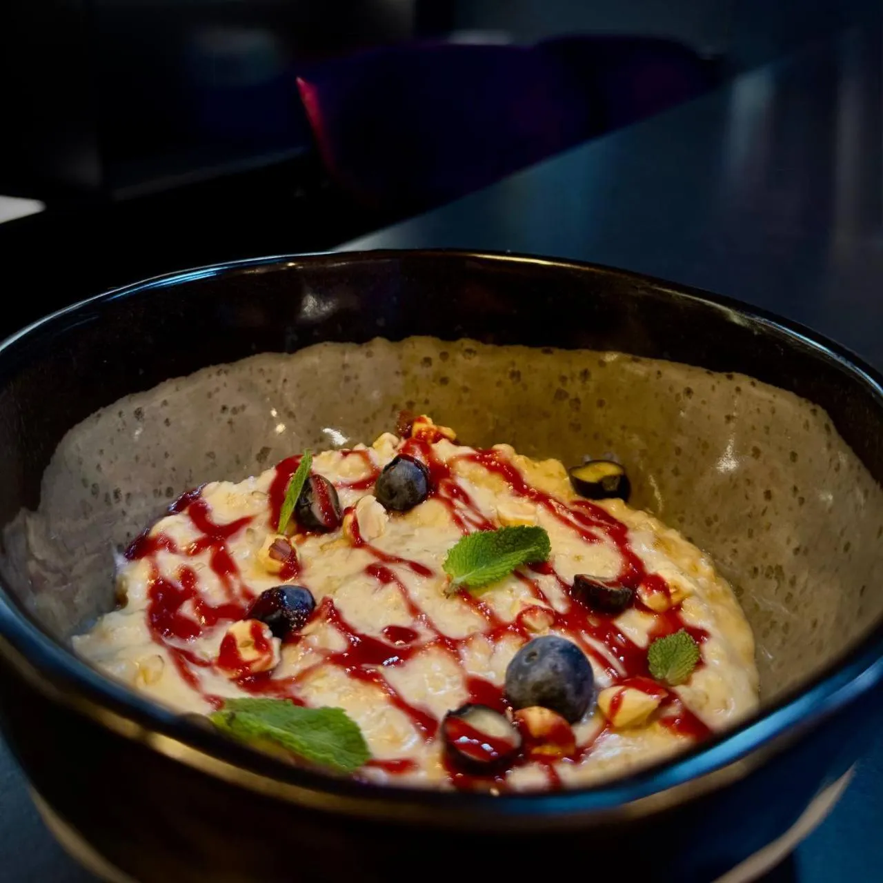 Restaurant/places to eat in Hotel Druzhba