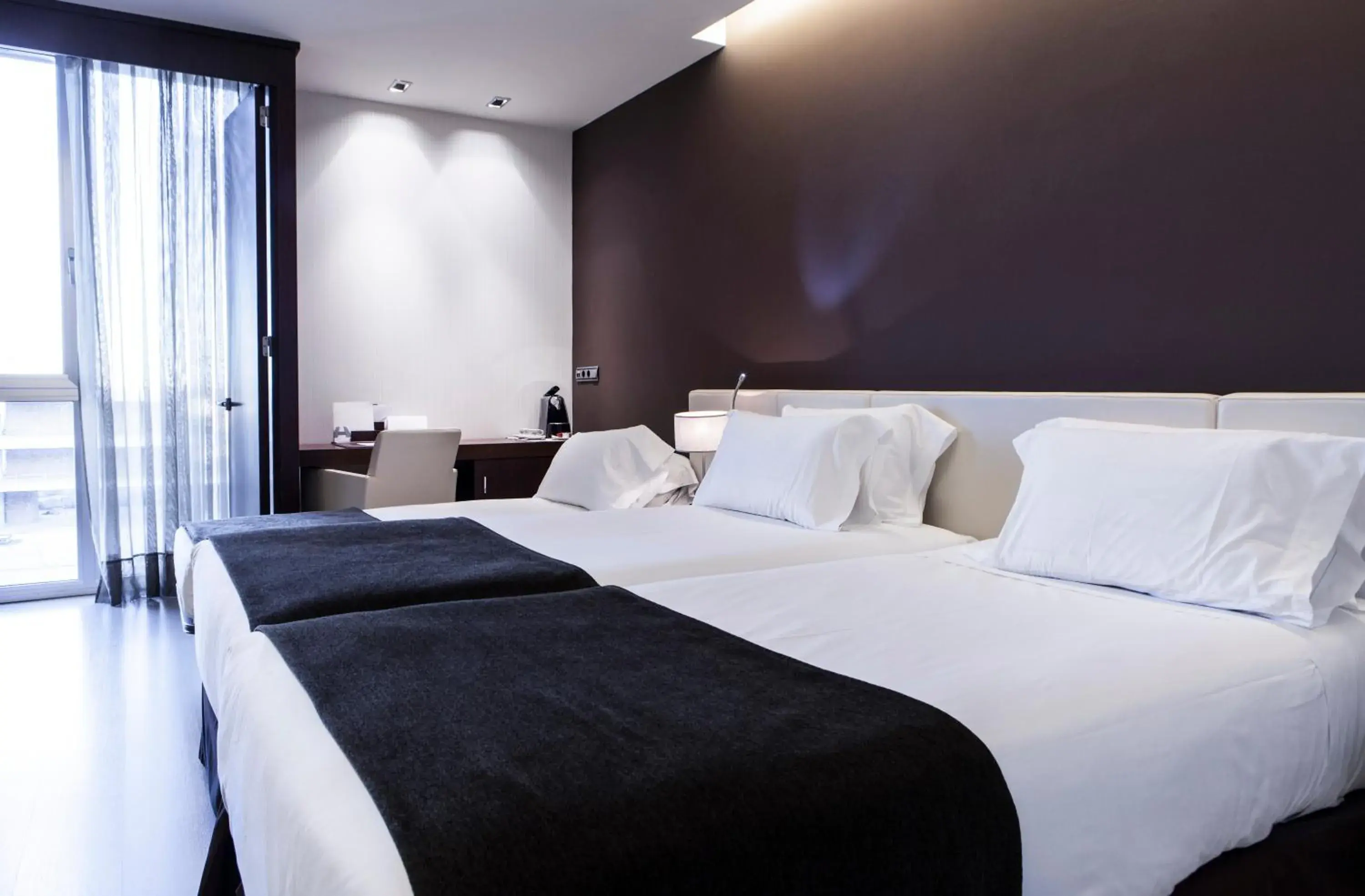 Triple Room in Hotel Diagonal Plaza Triple Room in Hotel Diagonal Plaza