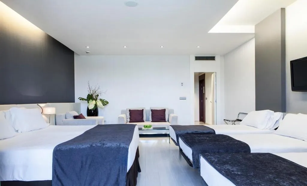 Other, Bed in Hotel Diagonal Plaza