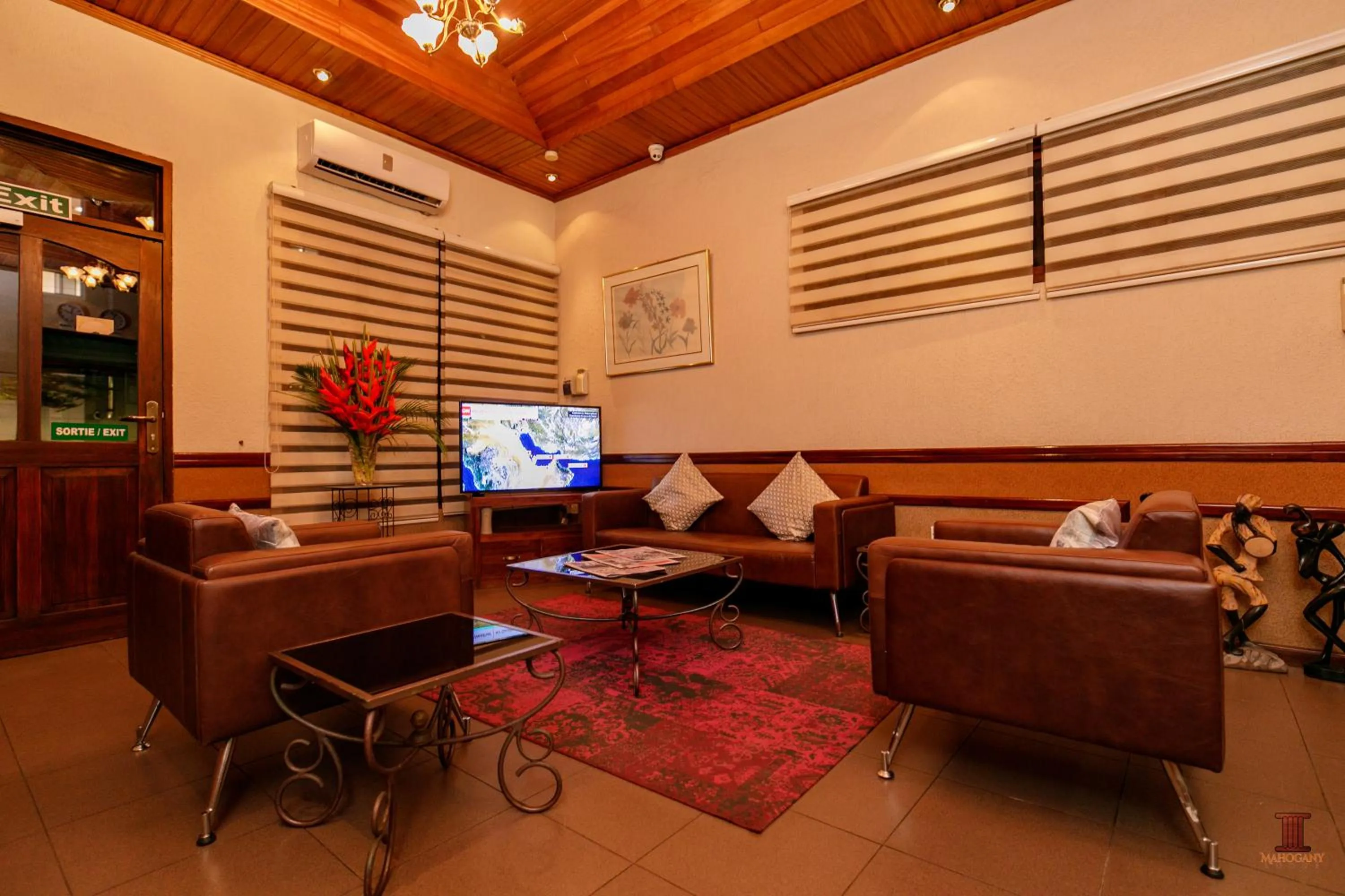 Mahogany Lodge, Cantonments