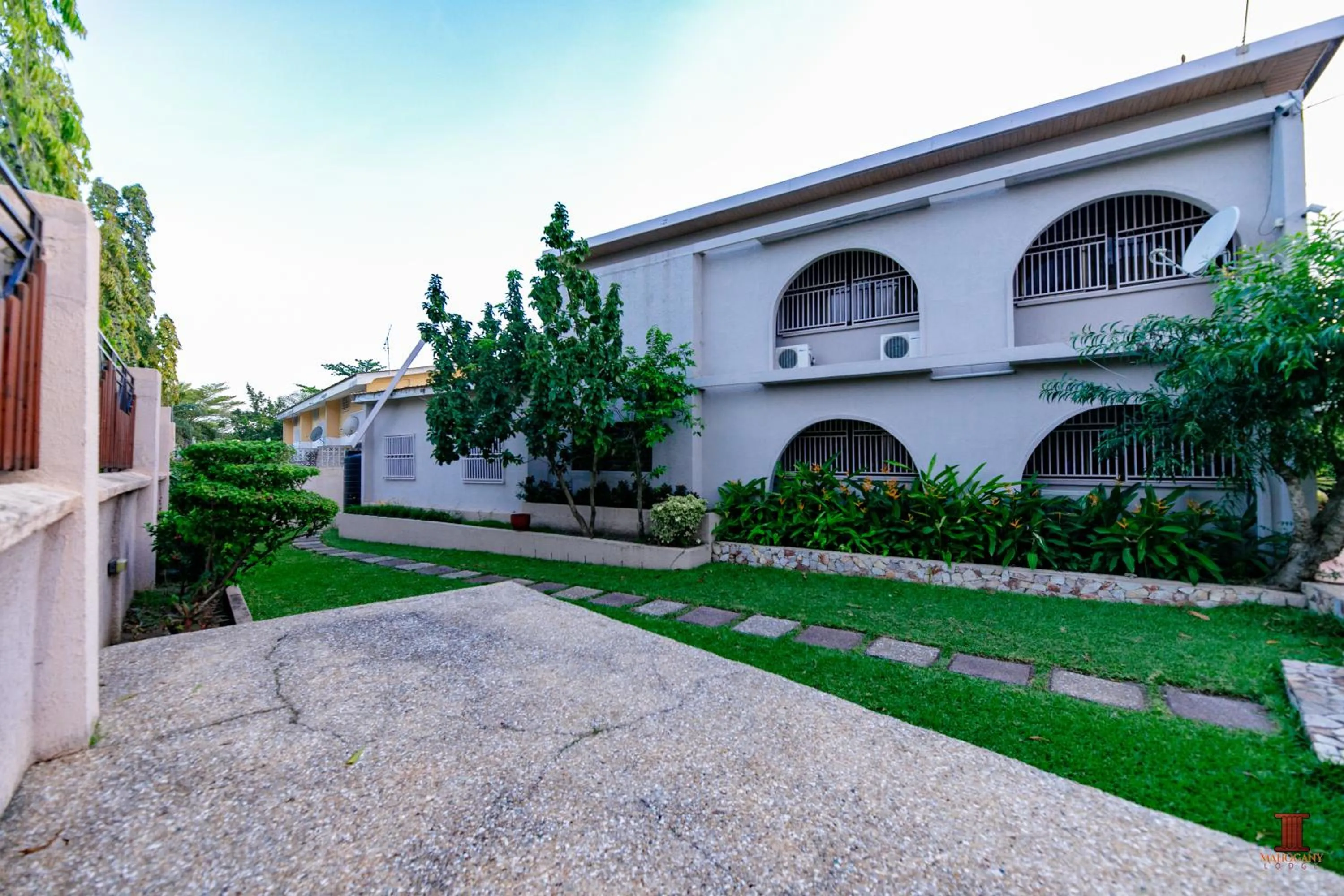 Mahogany Lodge, Cantonments