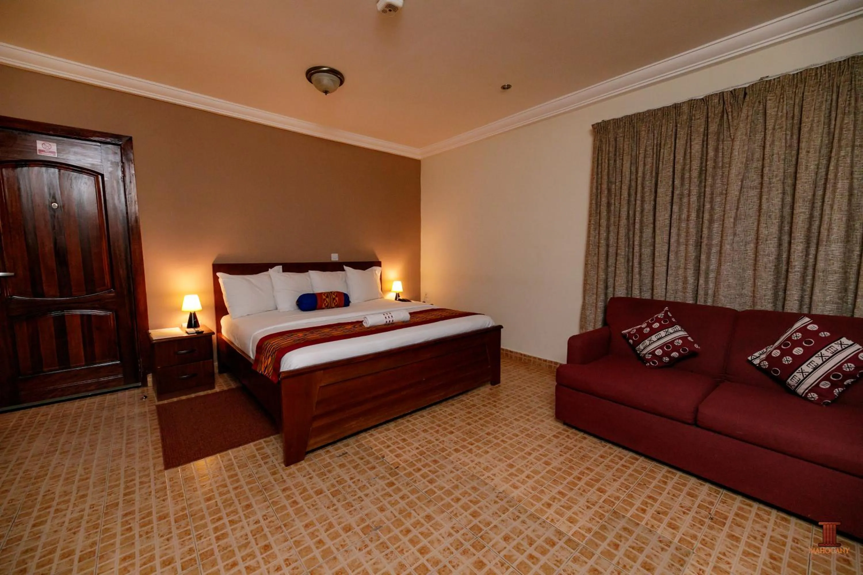 Bed in Mahogany Lodge, Cantonments