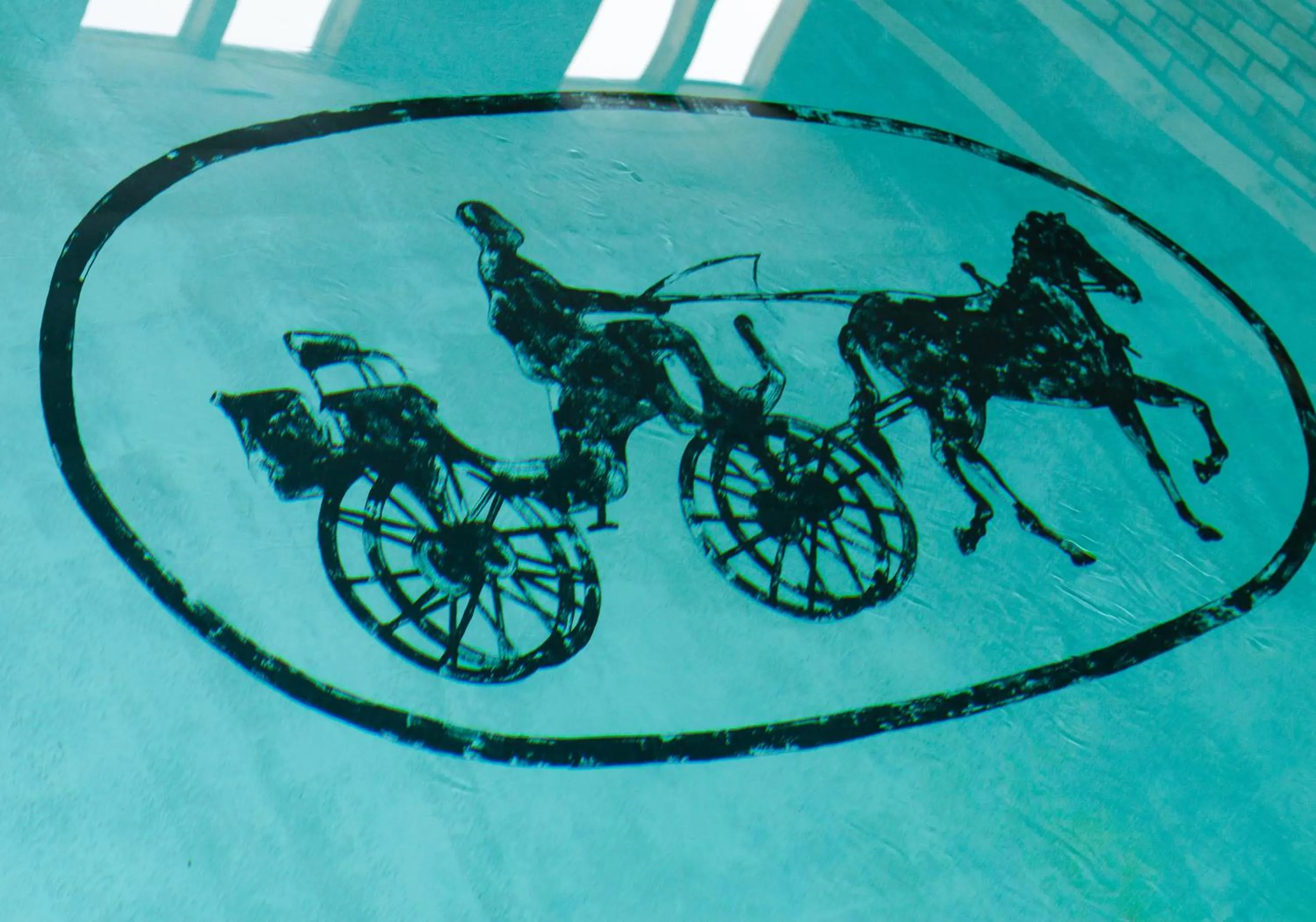 Swimming pool in Carriage House Country Club