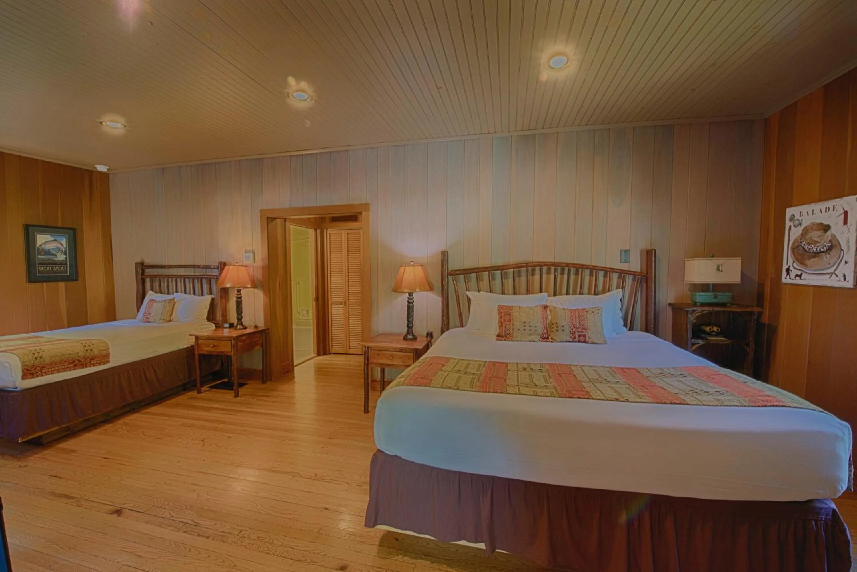 Bed in Historic Tapoco Lodge Resort