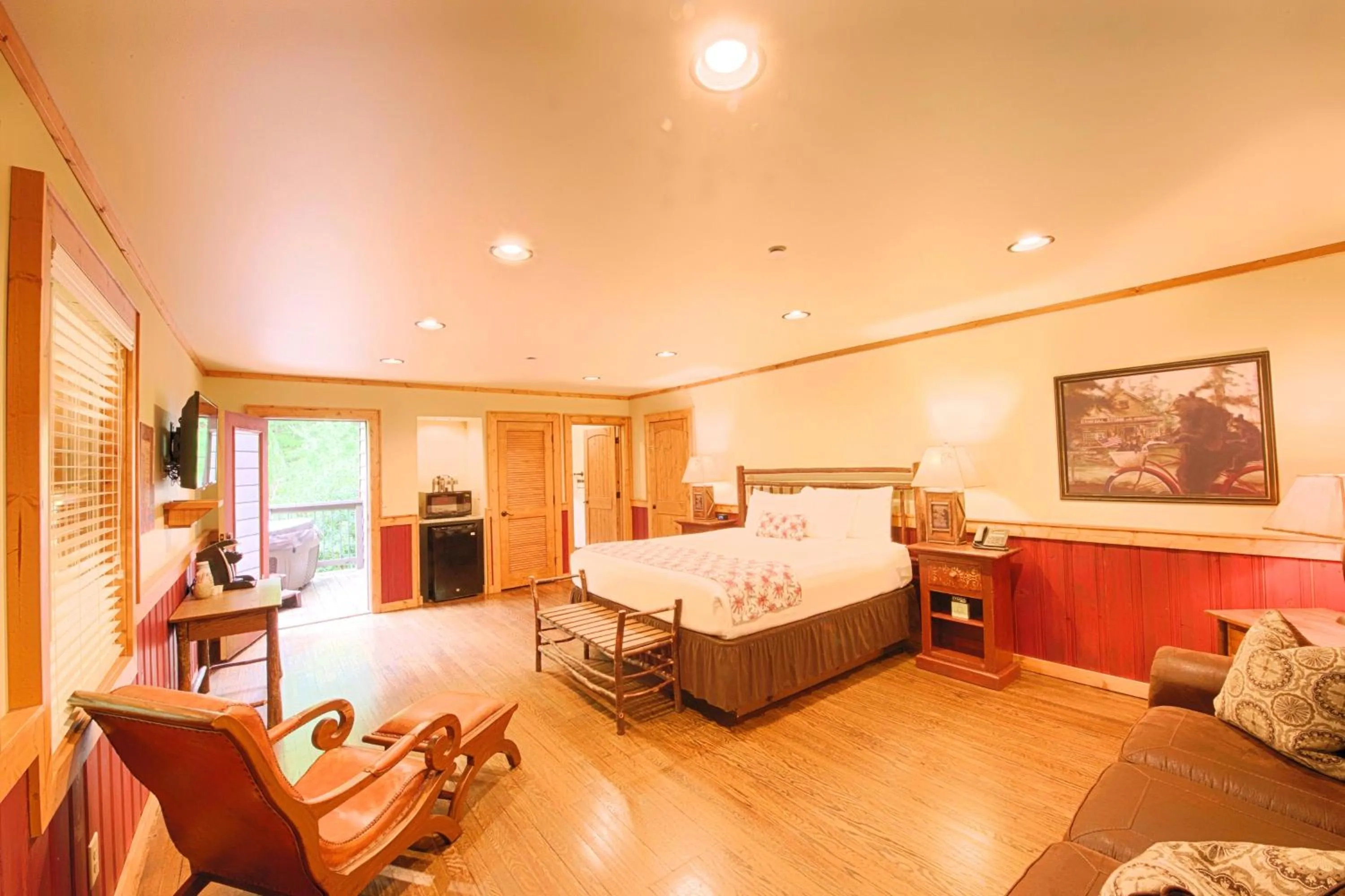 Bed in Historic Tapoco Lodge Resort