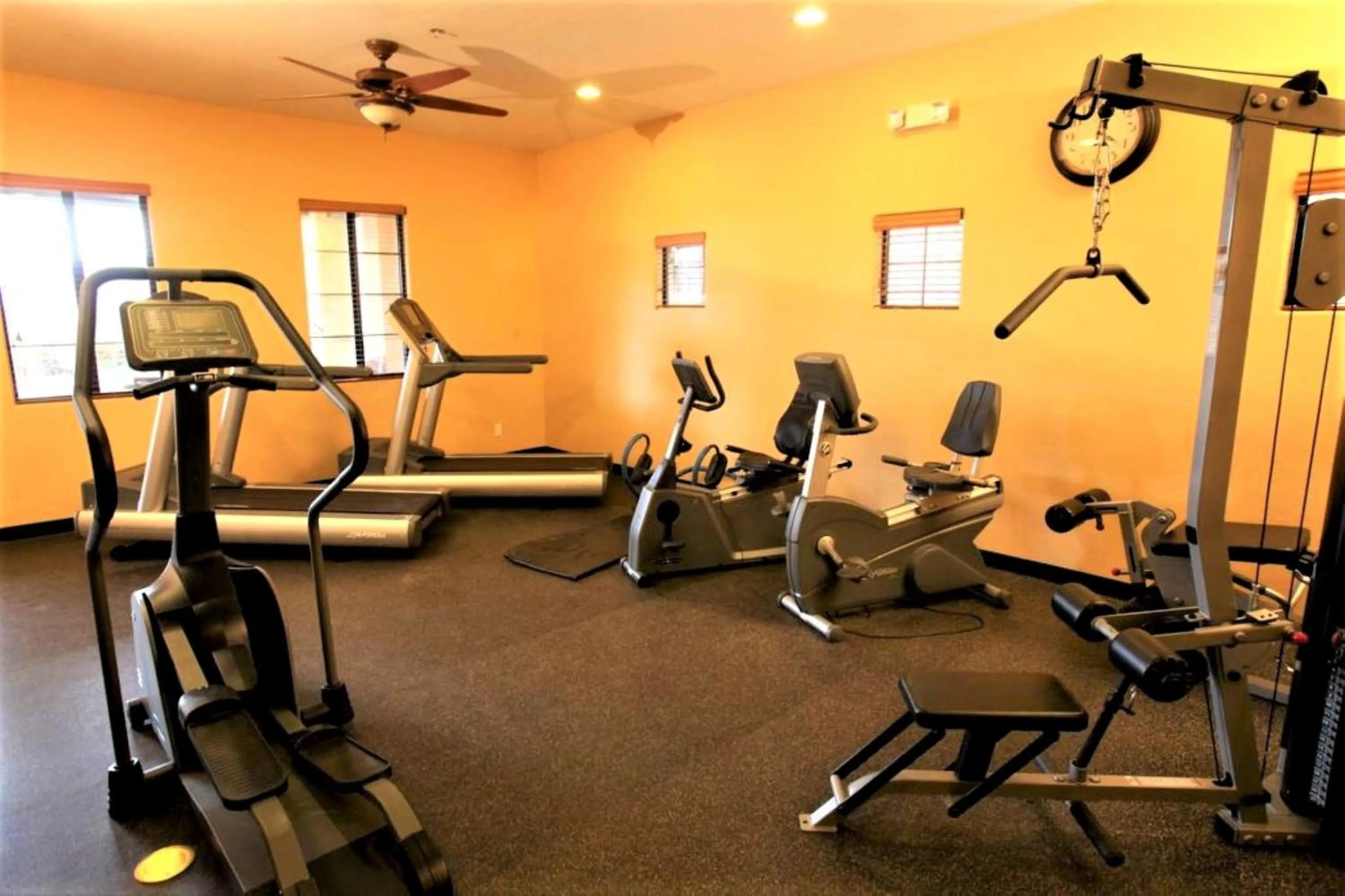 Fitness centre/facilities in Highlands Resort at Verde Ridge