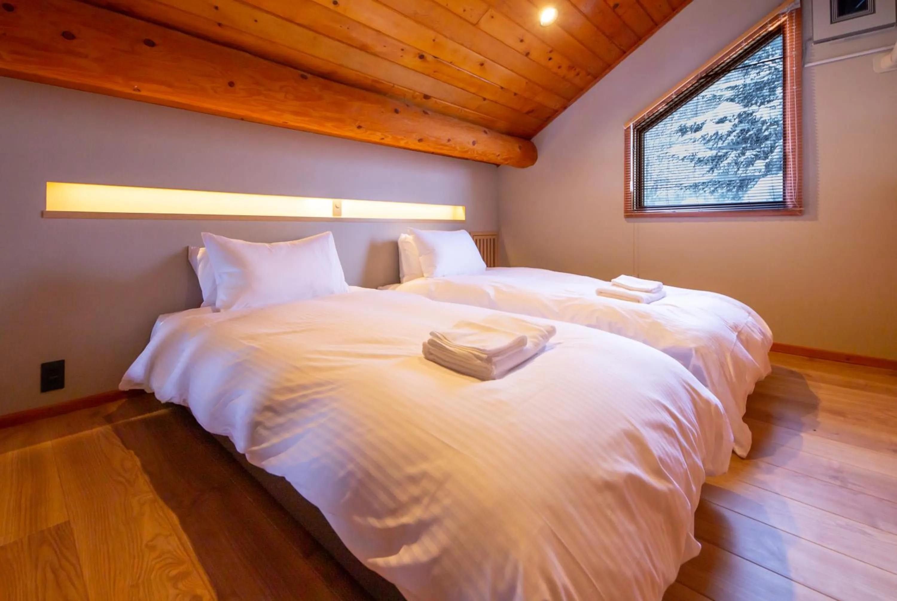 Bedroom, Bed in Villa Rusutsu