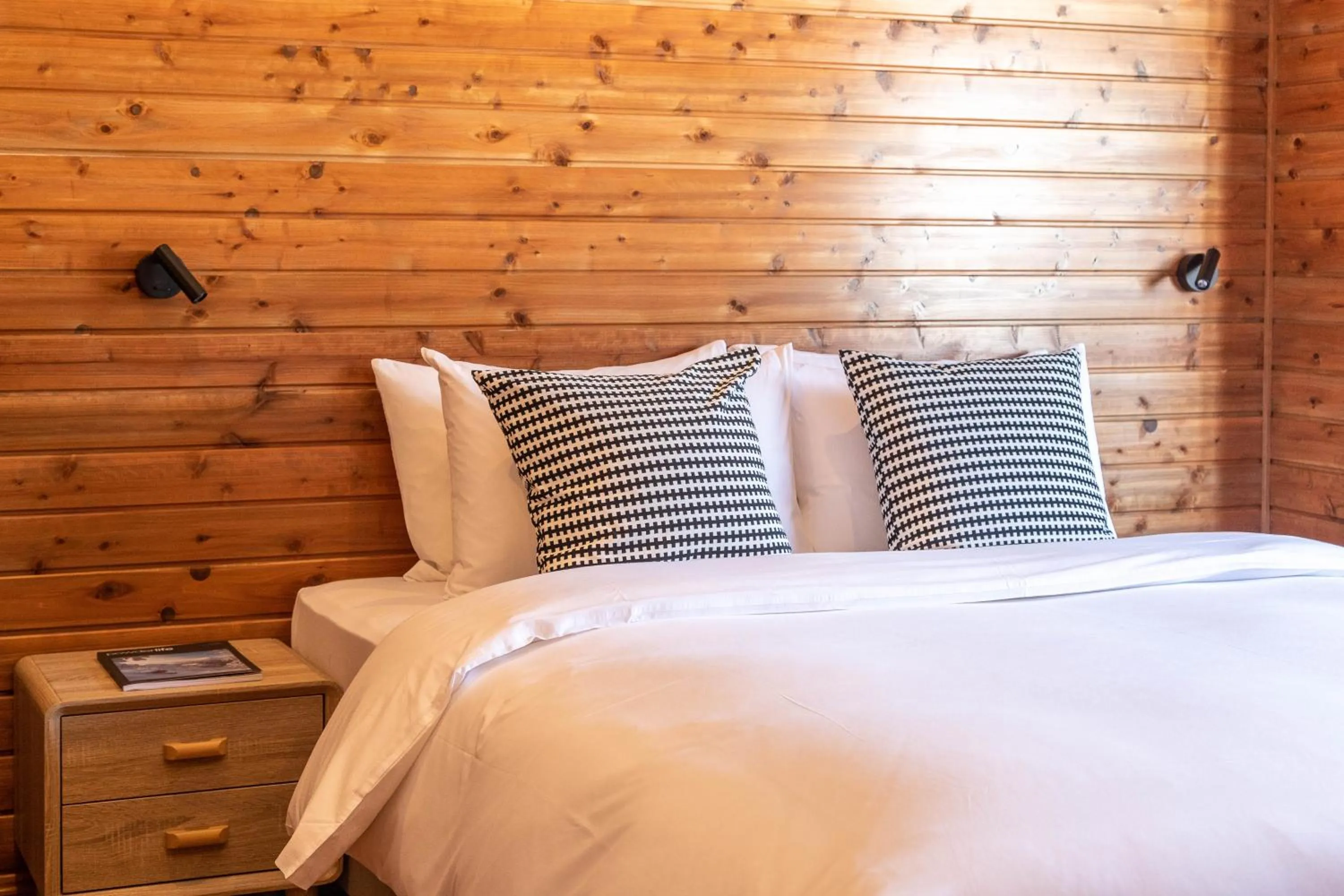 Bedroom, Bed in Villa Rusutsu