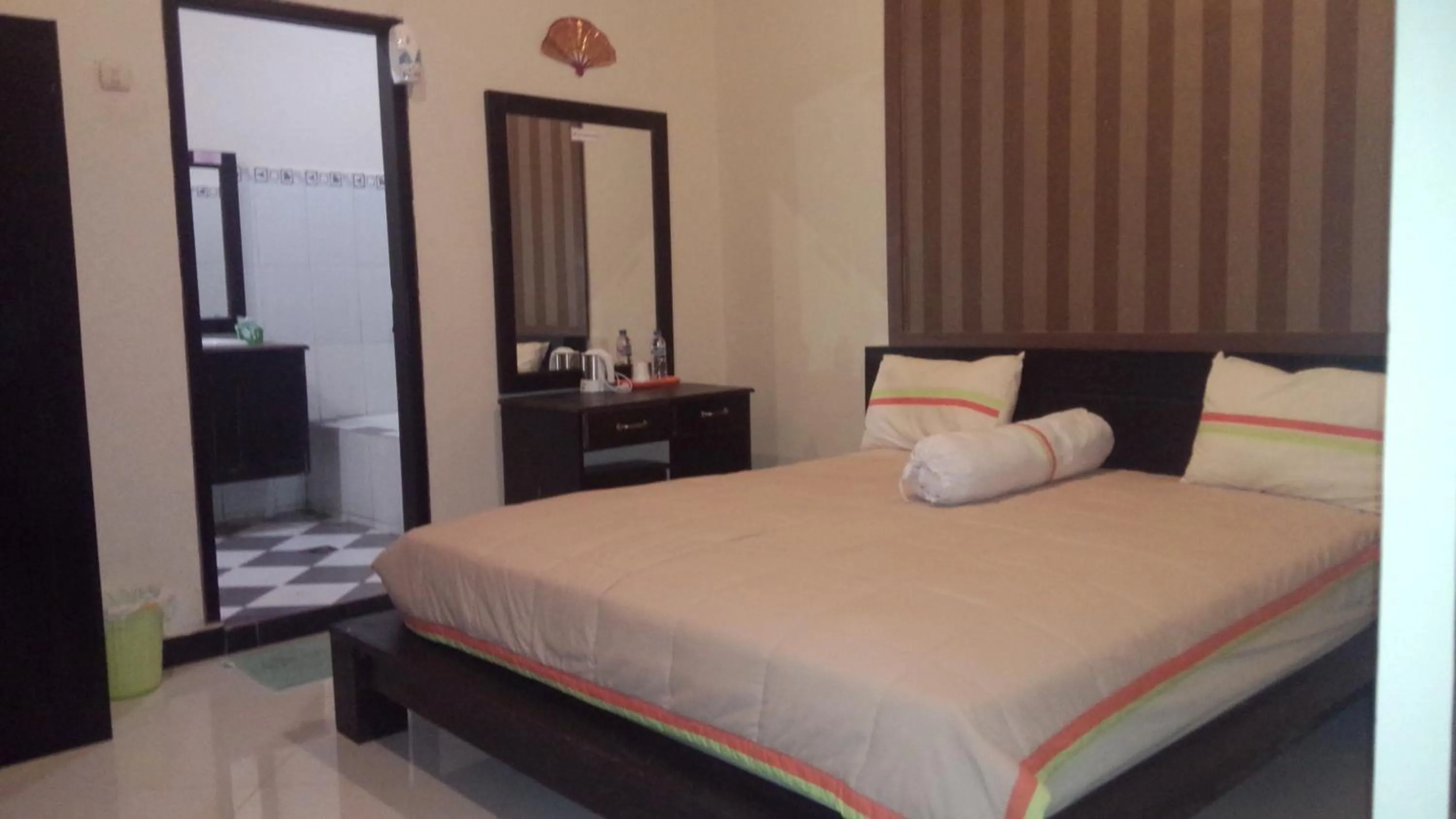 Bedroom, Bed in Jaya Phita