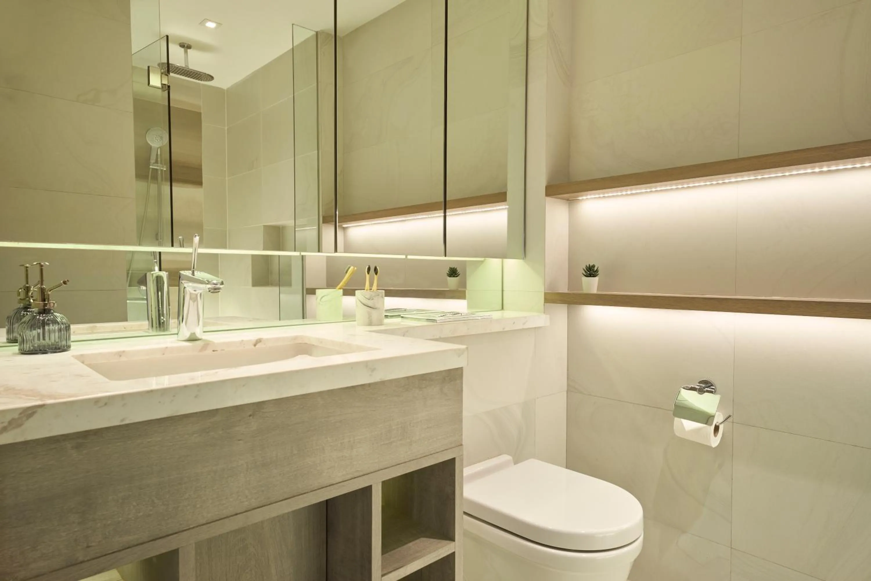 Bathroom in Oakwood Studios Singapore