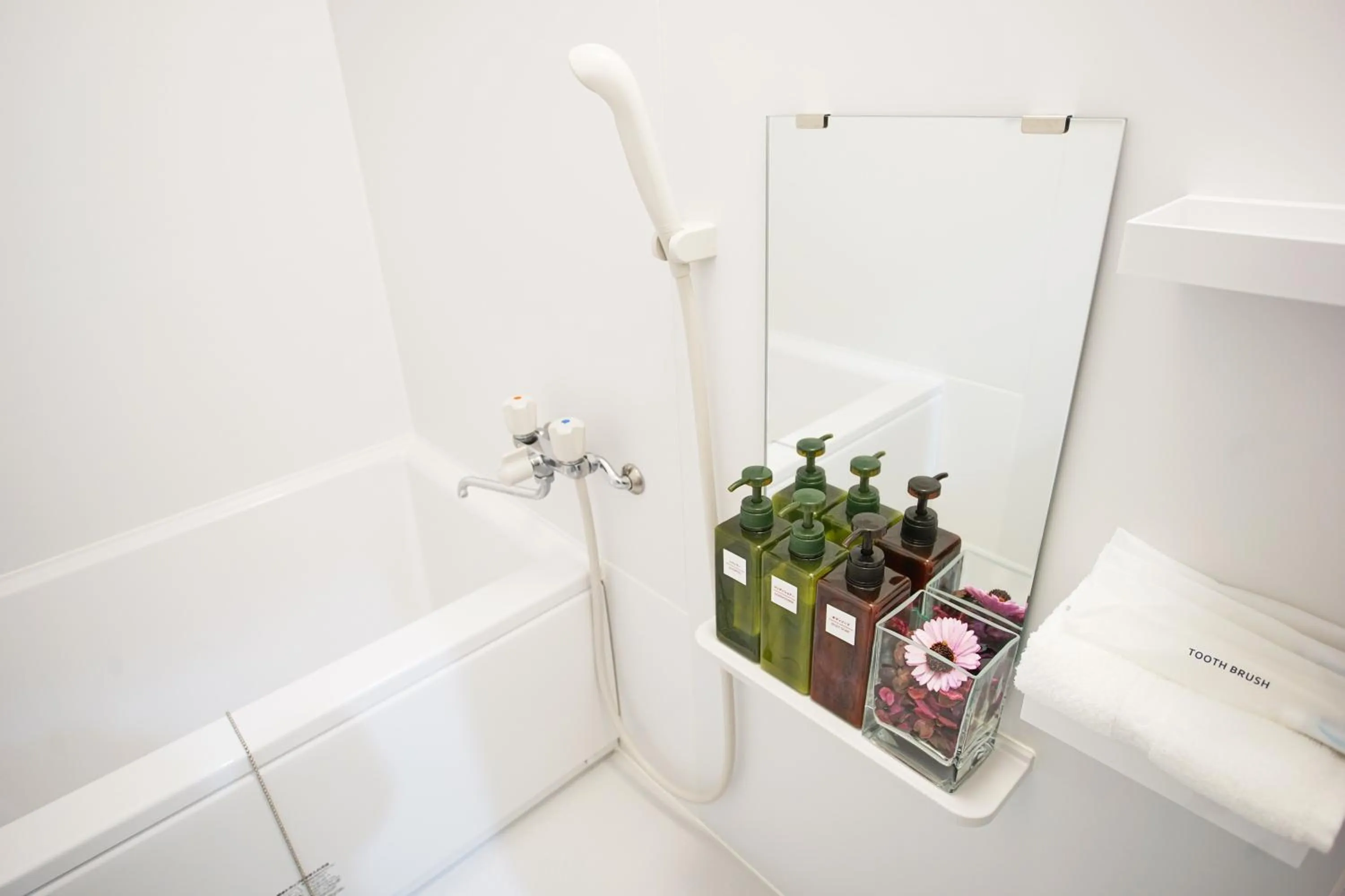 Photo of the whole room in Sarangbang