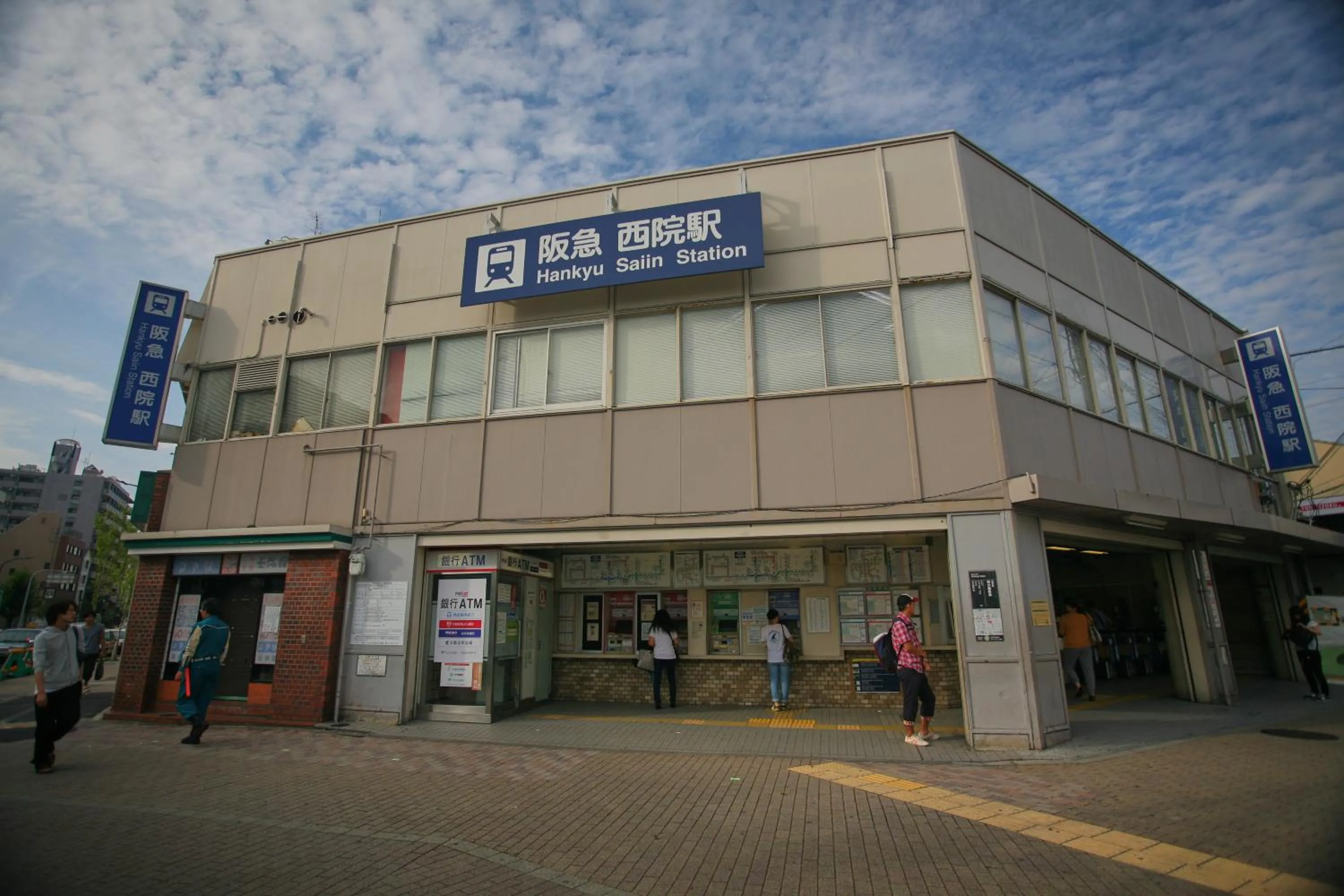 Property building in Sarangbang