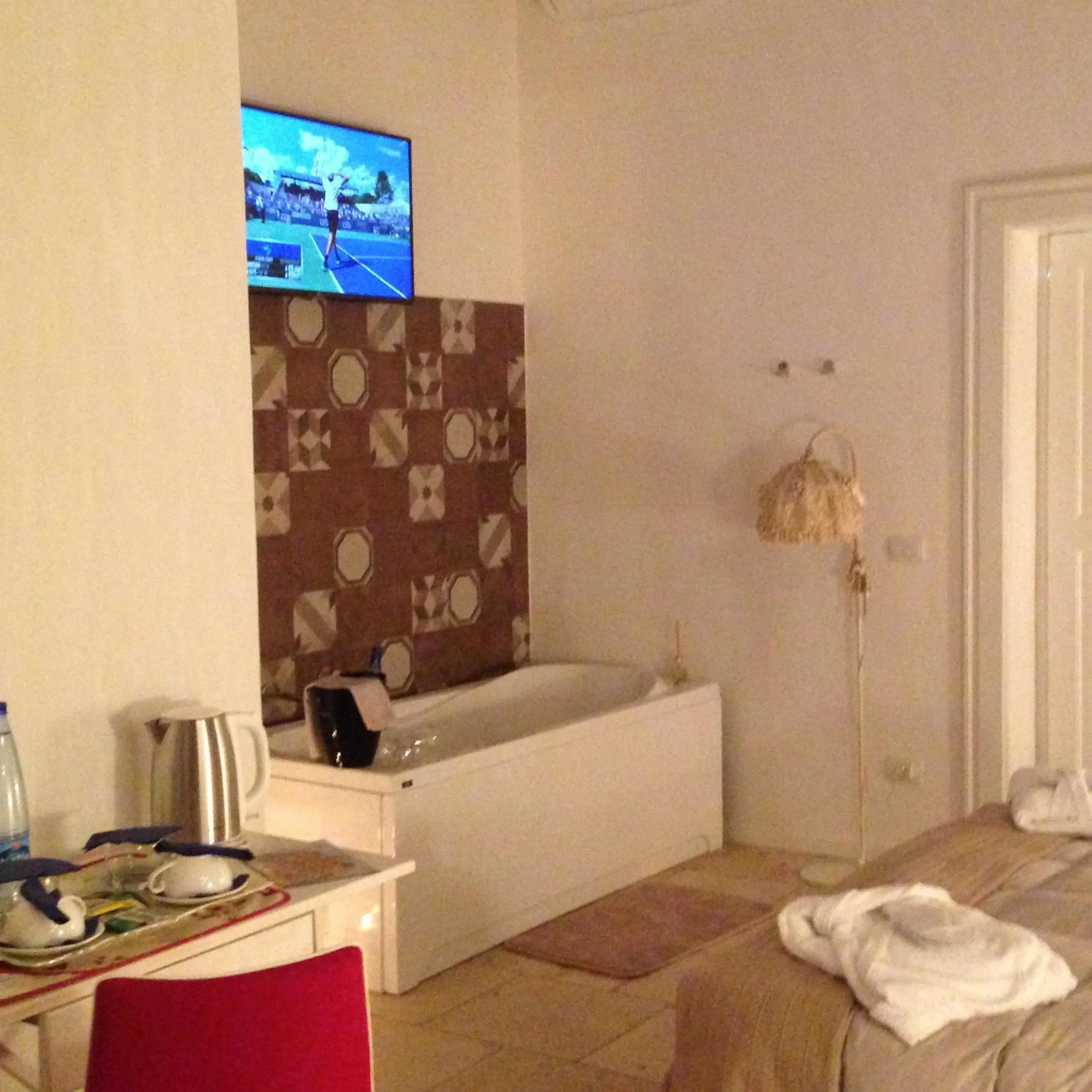 Hot Tub, Bed in Palazzo Kapece