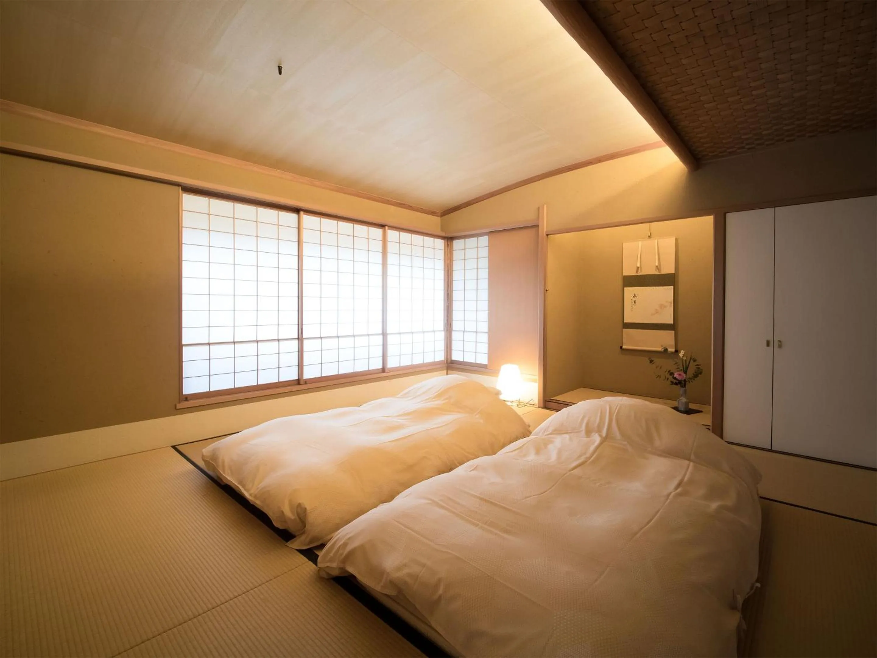 Photo of the whole room in Ryokan Genhouin