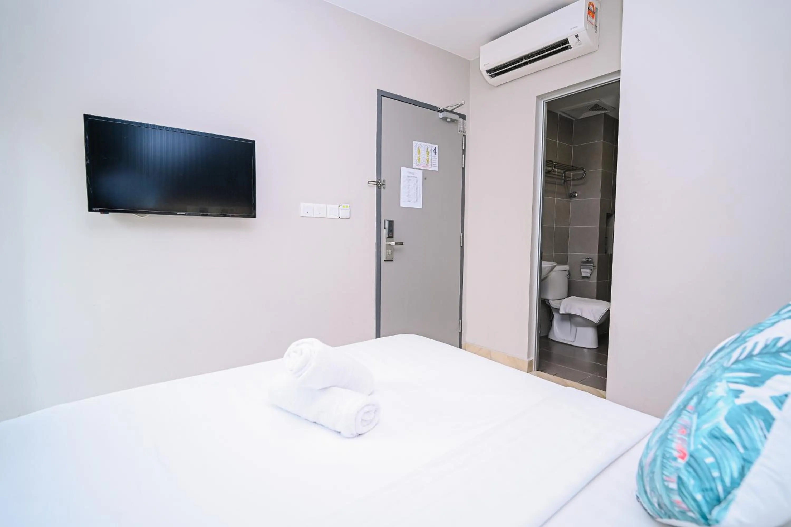 Bed in Kingston Hotel 2 - Setapak