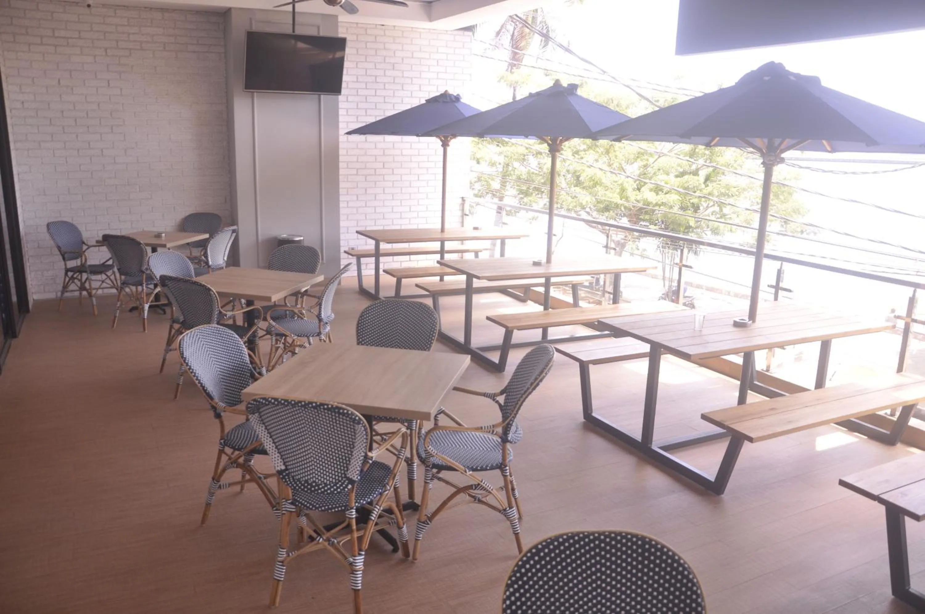 Balcony/Terrace in Expressia Hotel Makassar