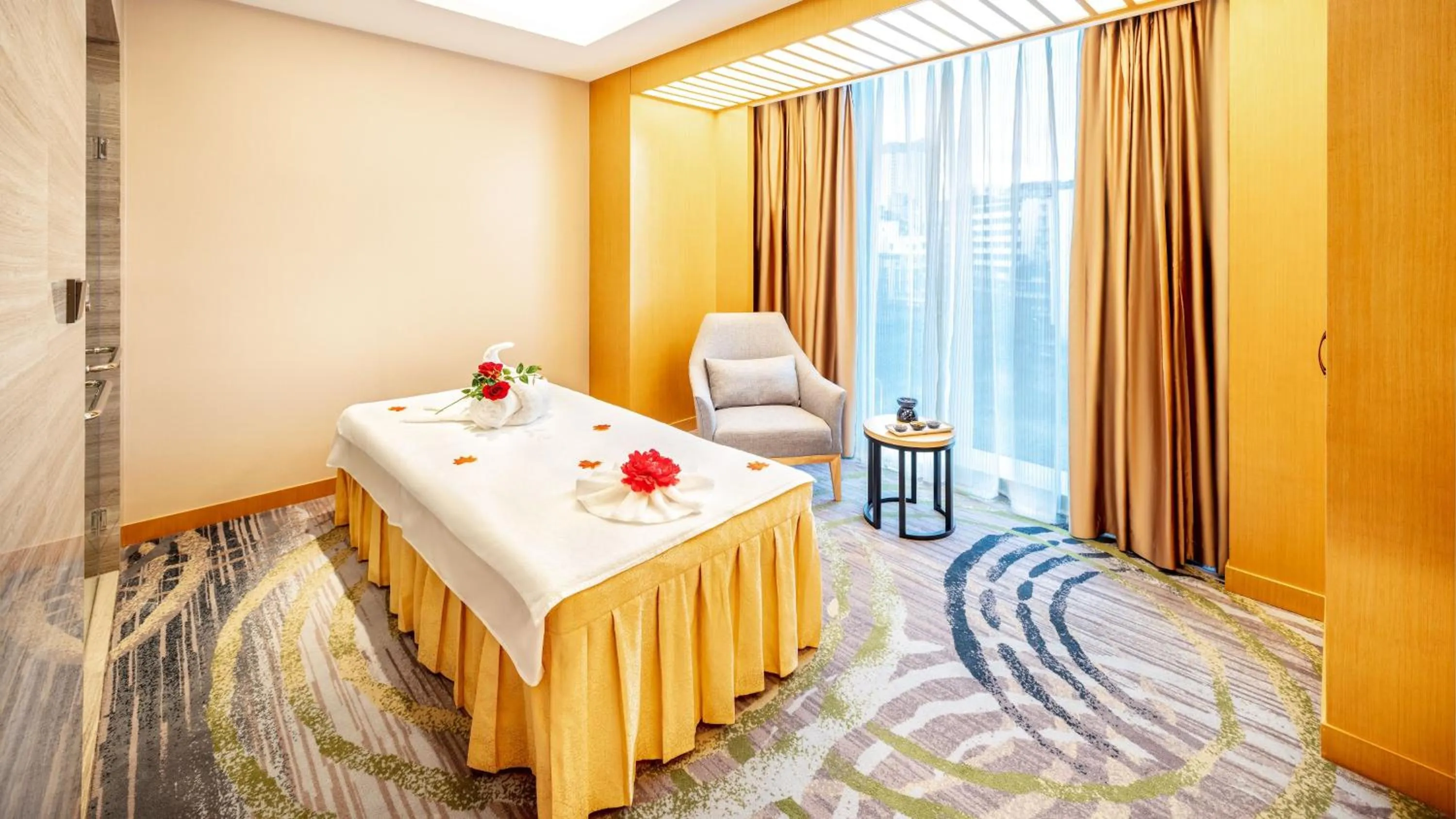 Spa and wellness centre/facilities, Bed in Holiday Inn Neijiang Riverside by IHG