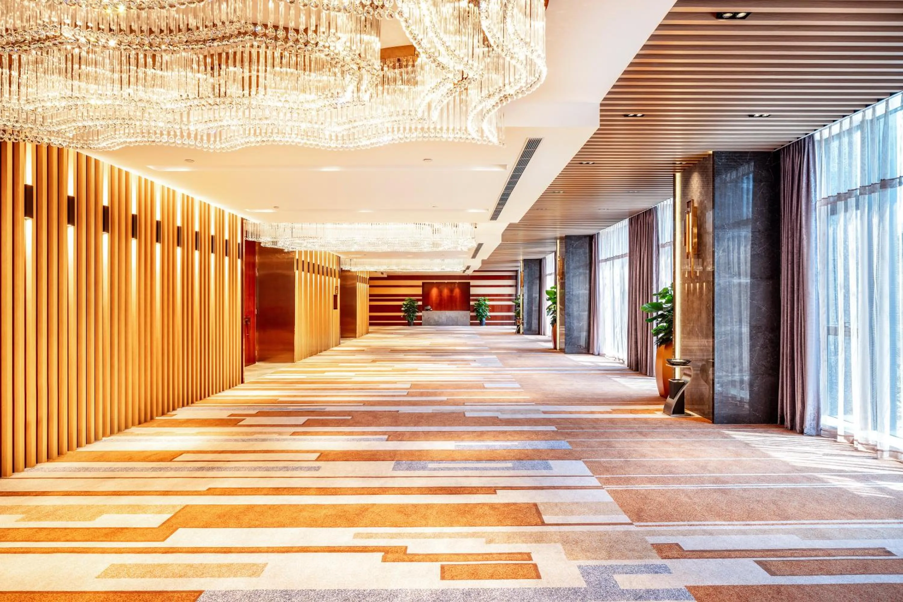 Meeting/conference room in Holiday Inn Neijiang Riverside by IHG