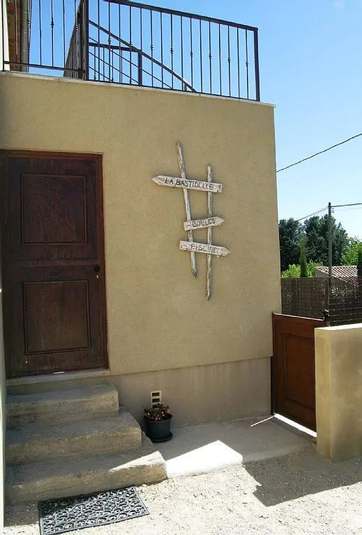 Facade/entrance in La Bastidelle