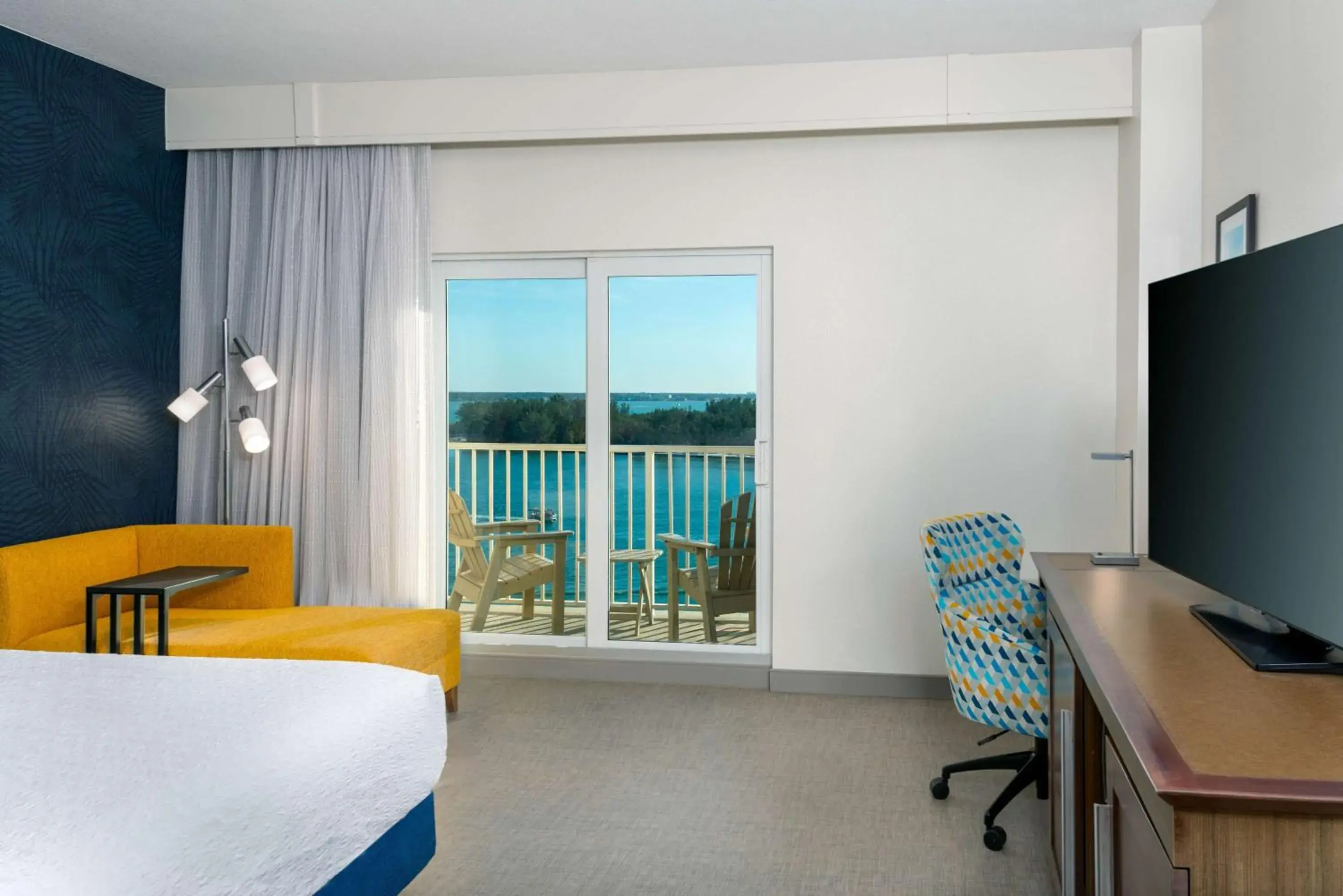 King Room Hearing Accessible with Beach View - Non-Smoking in Hampton Inn and Suites Clearwater Beach King Room Hearing Accessible with Beach View - Non-Smoking in Hampton Inn and Suites Clearwater Beach