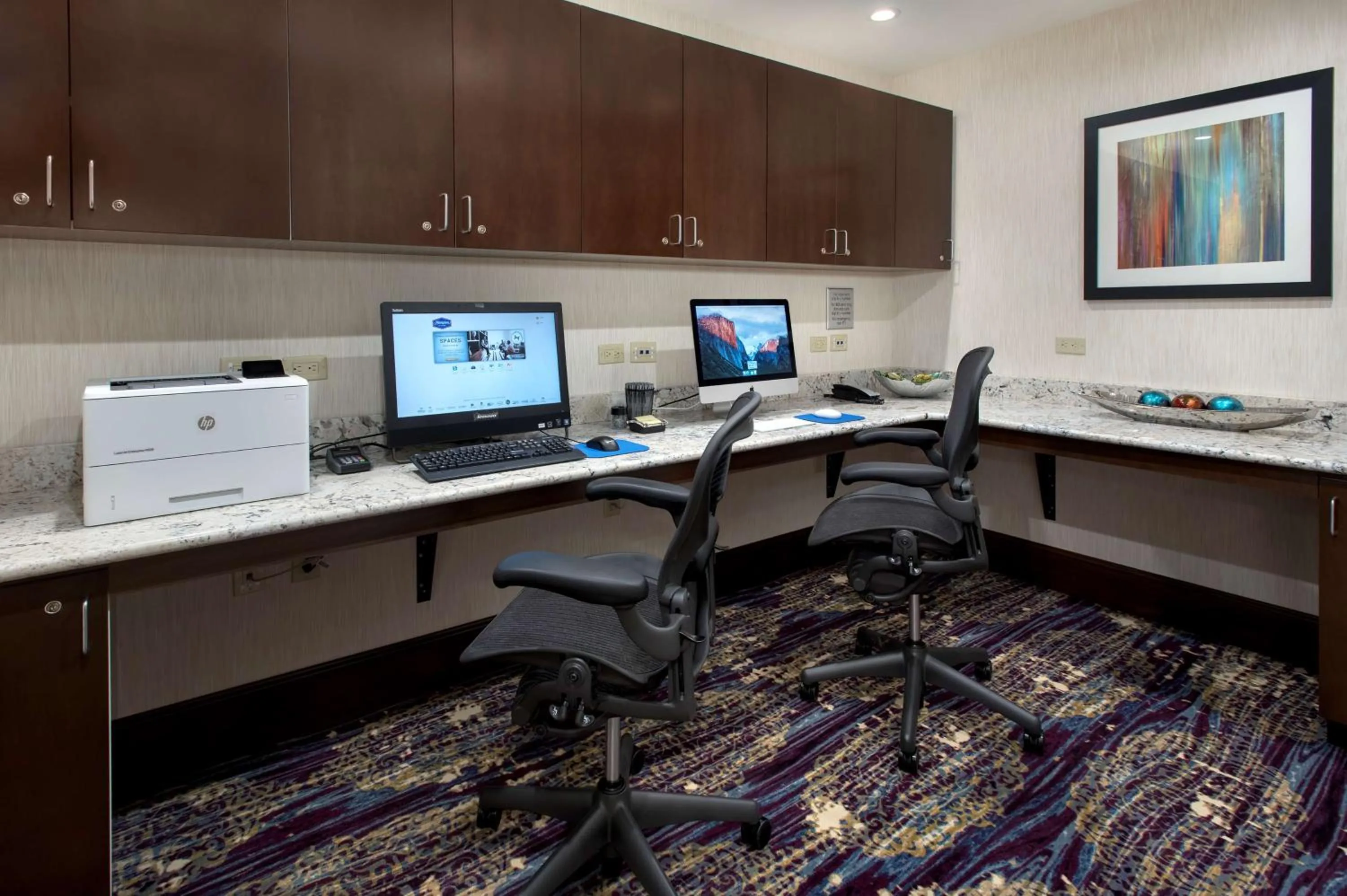 Business facilities in Hampton Inn by Hilton New Paltz, NY