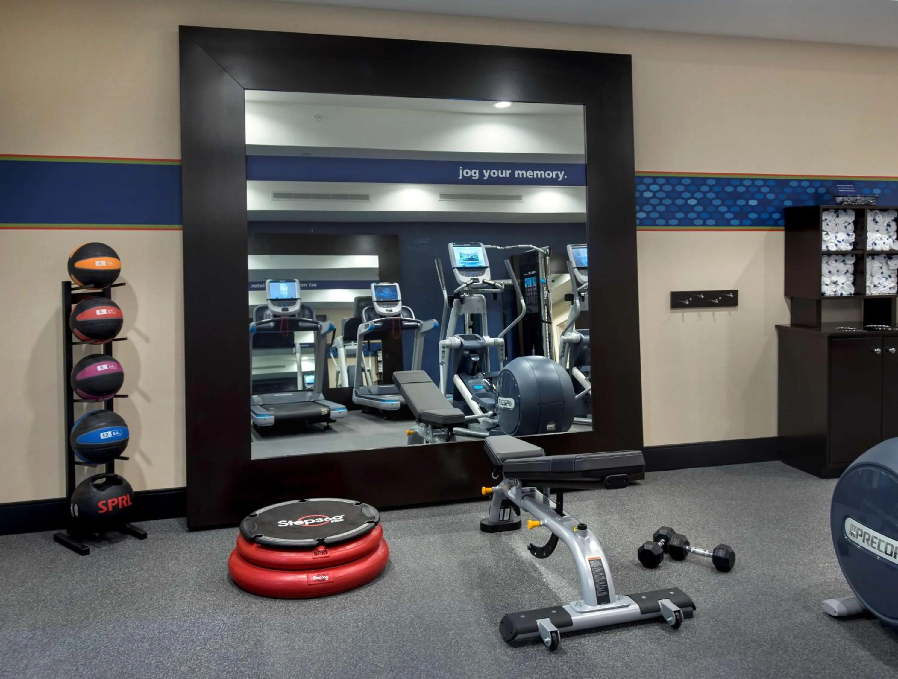 Fitness centre/facilities in Hampton Inn by Hilton New Paltz, NY