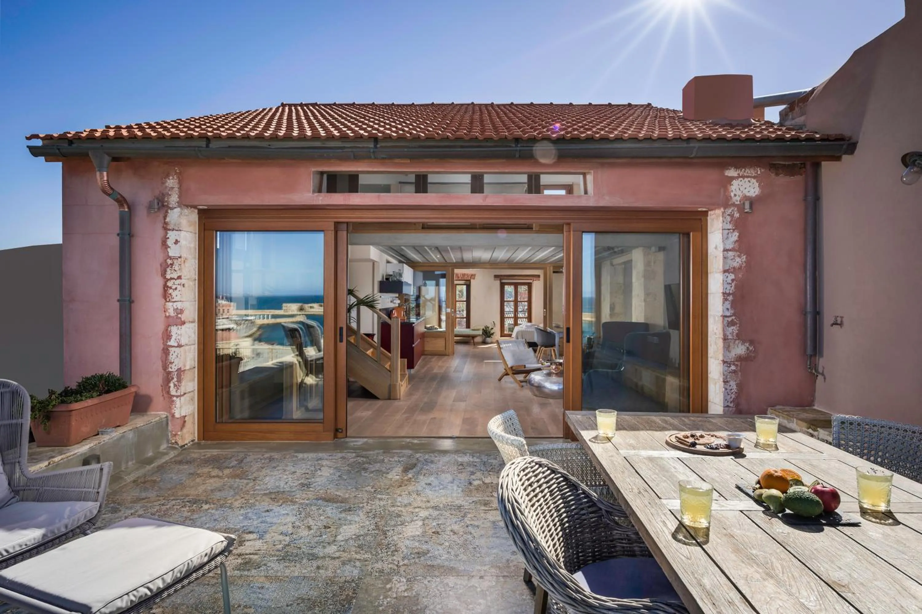 Patio in Residenza Vranas Boutique Hotel