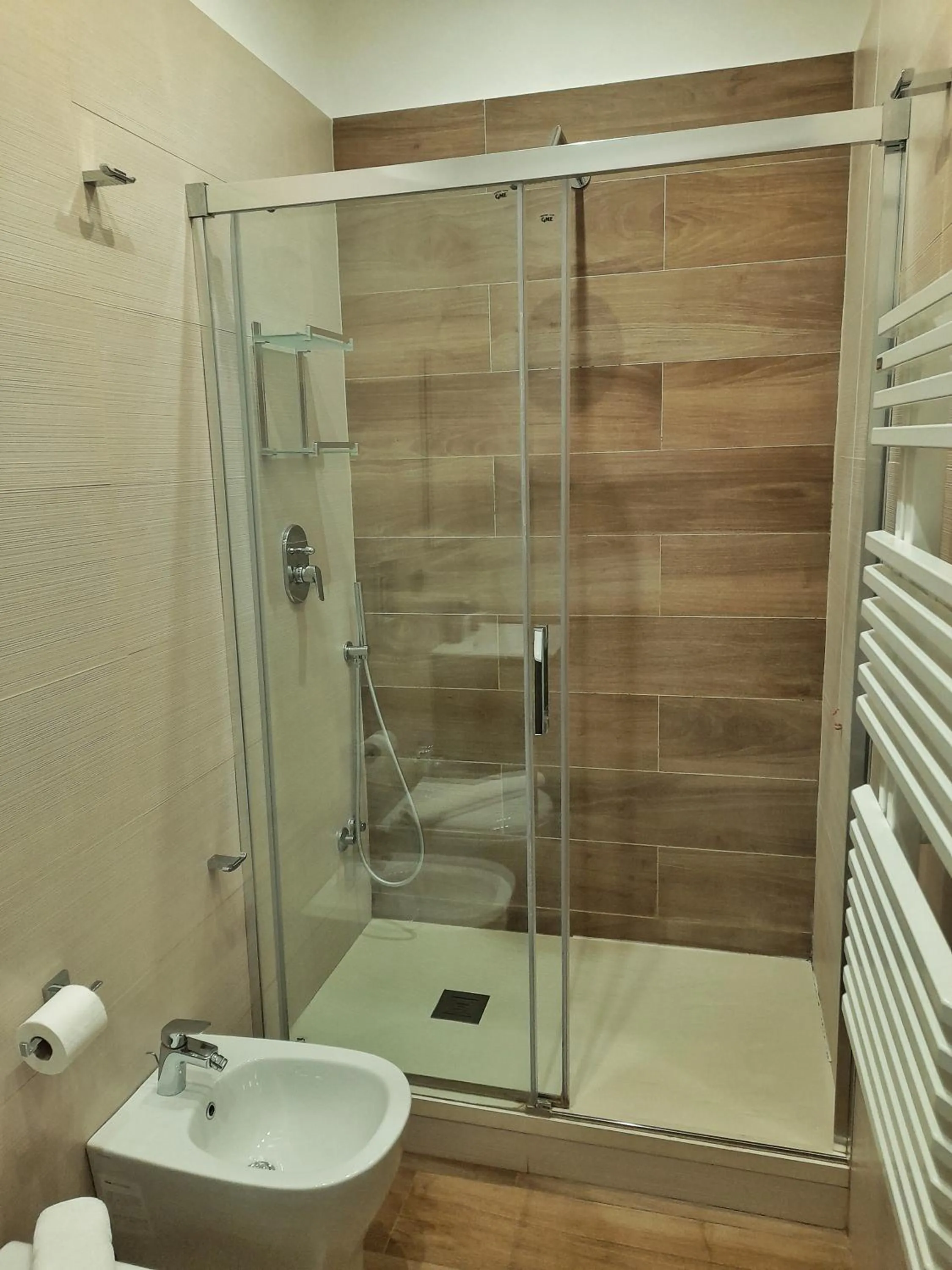 Shower in B&B Il Ritratto