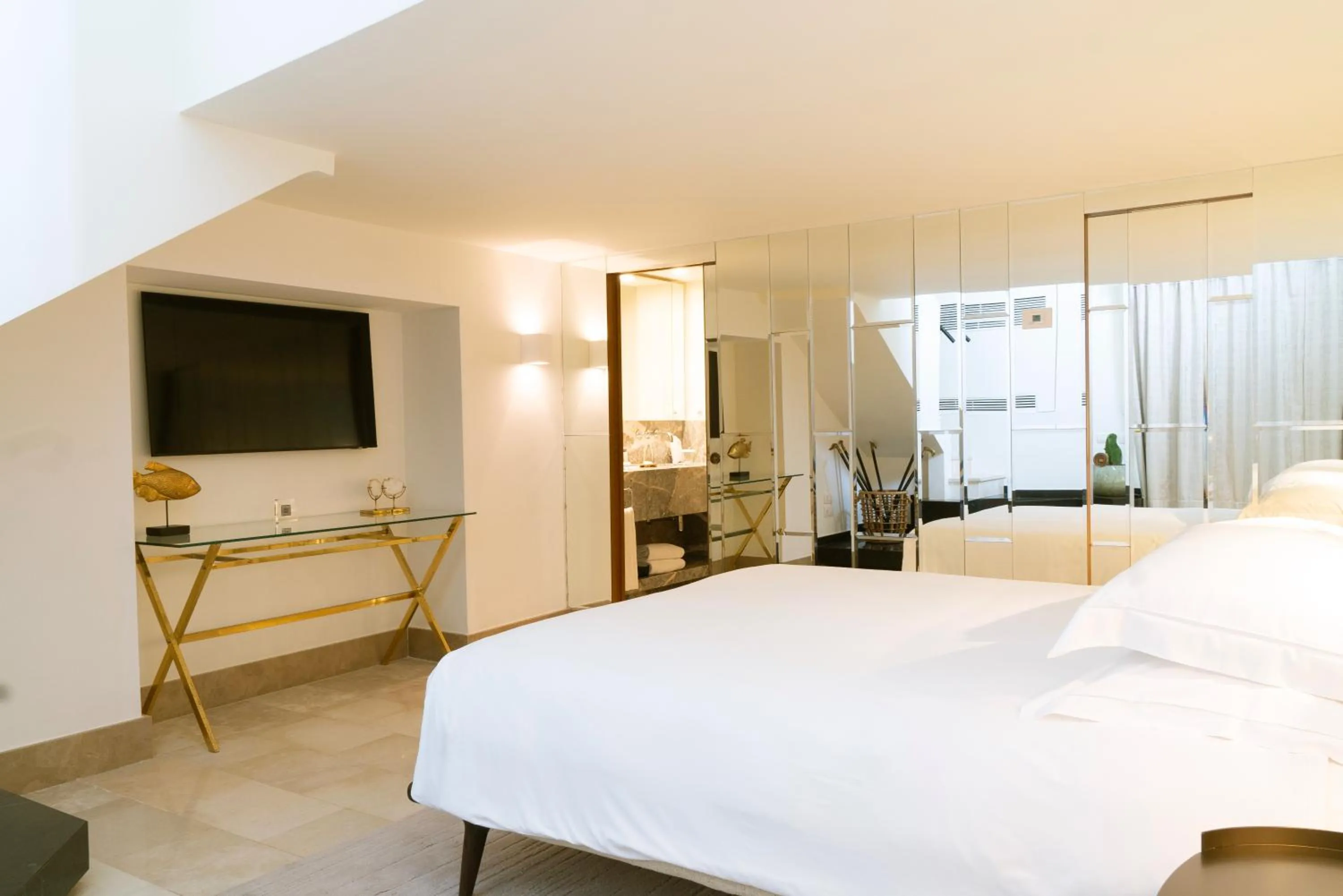 Bed in Villa Marina Capri