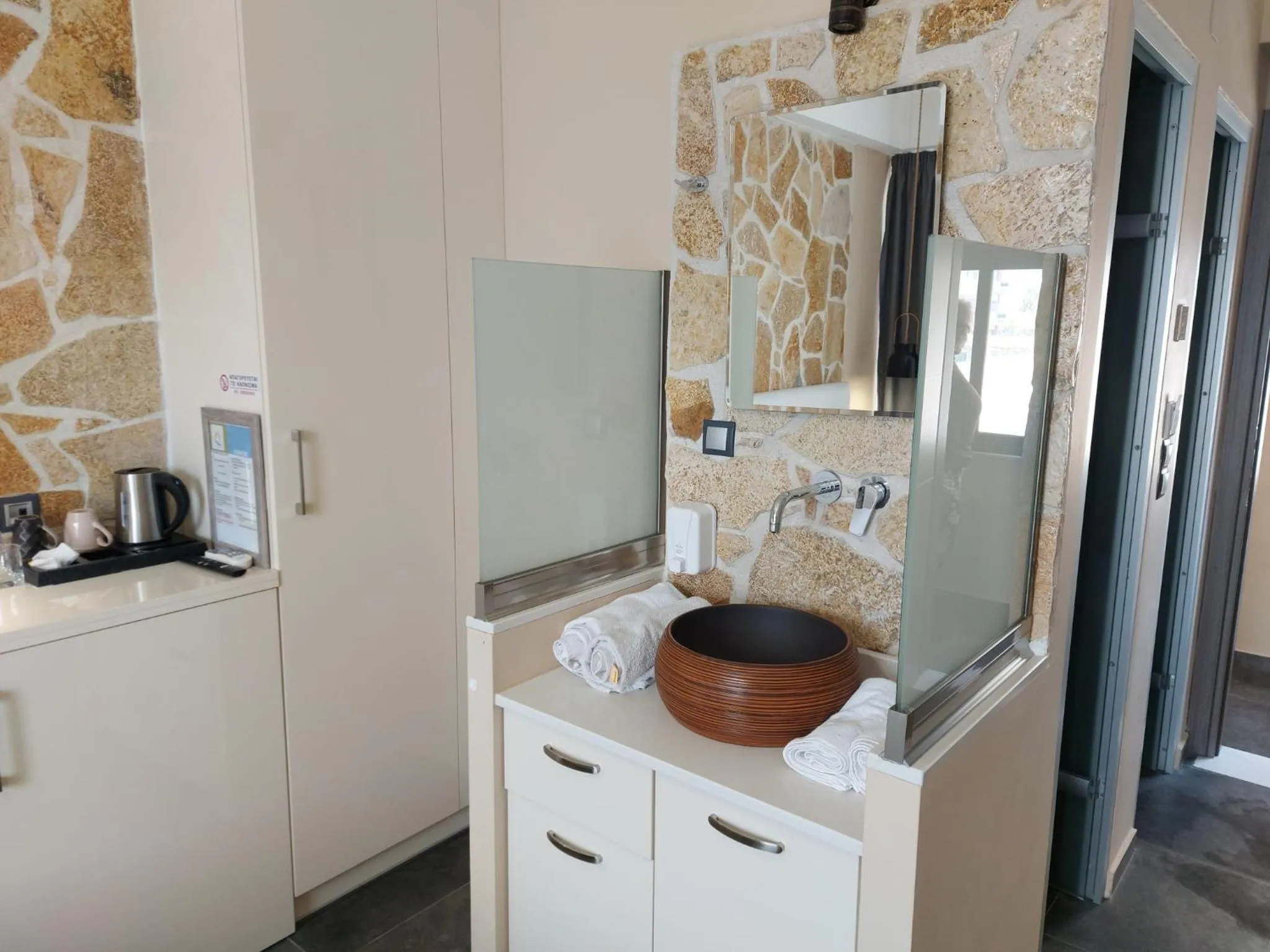 Photo of the whole room in The Santo George Beach Resort