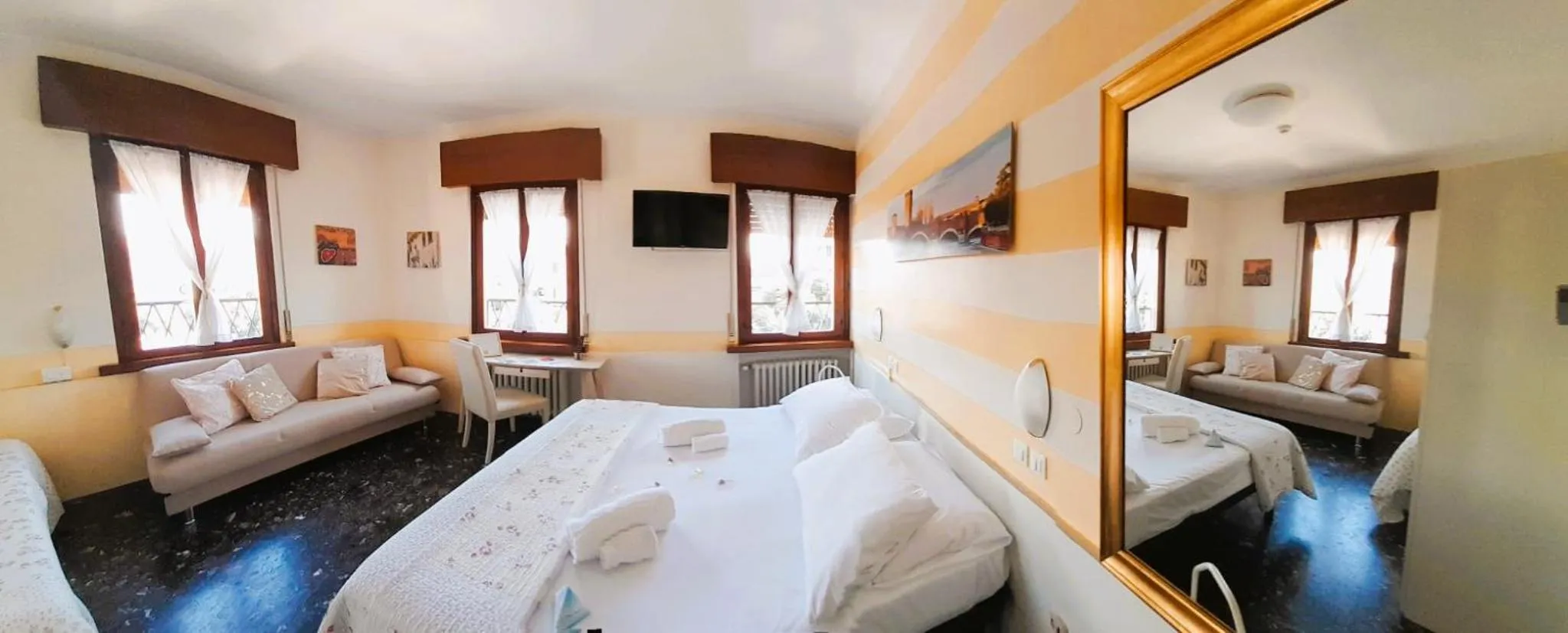 Bed in Albergo Trento