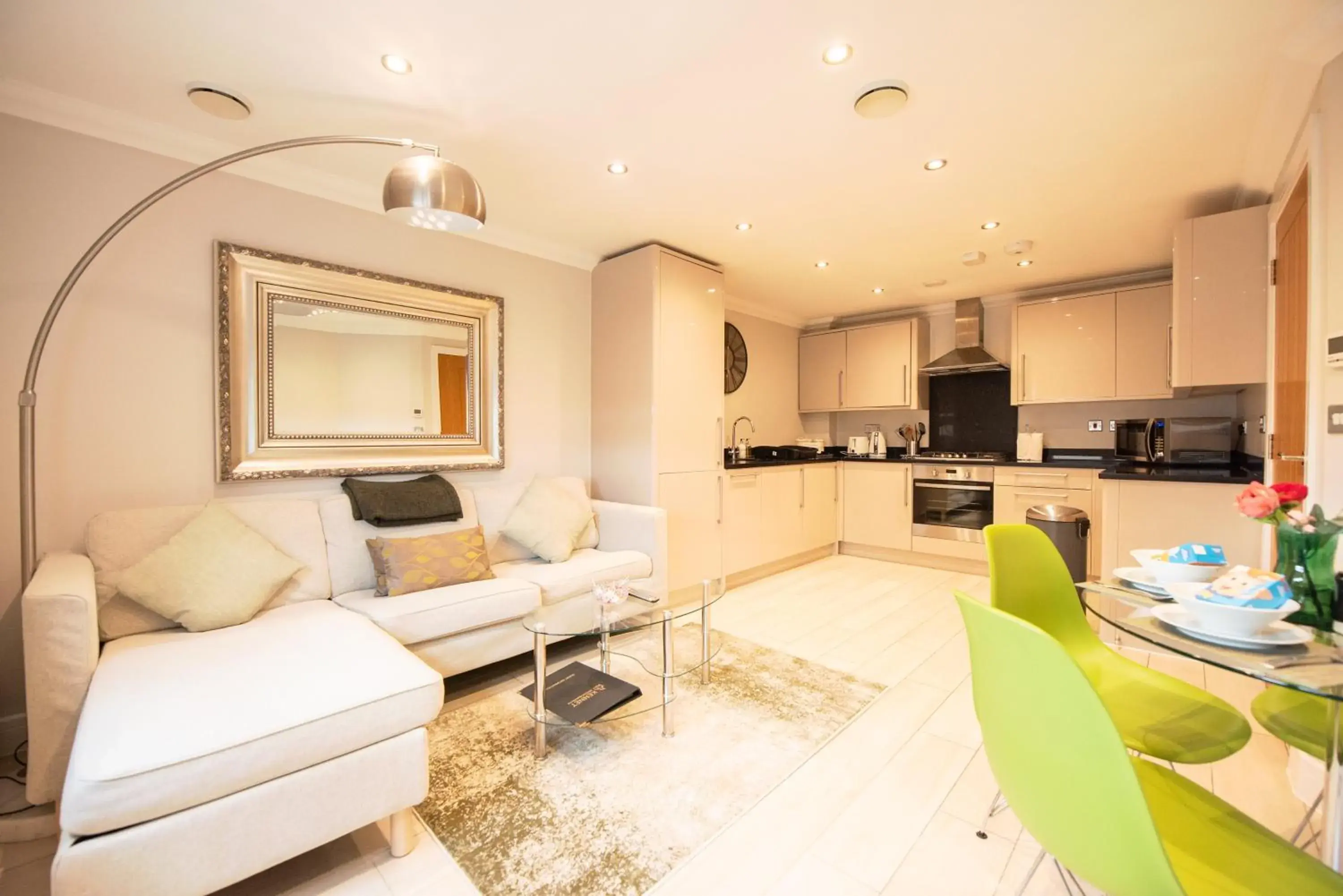 Superior Apartment in Malthouse Court Superior Apartment in Malthouse Court