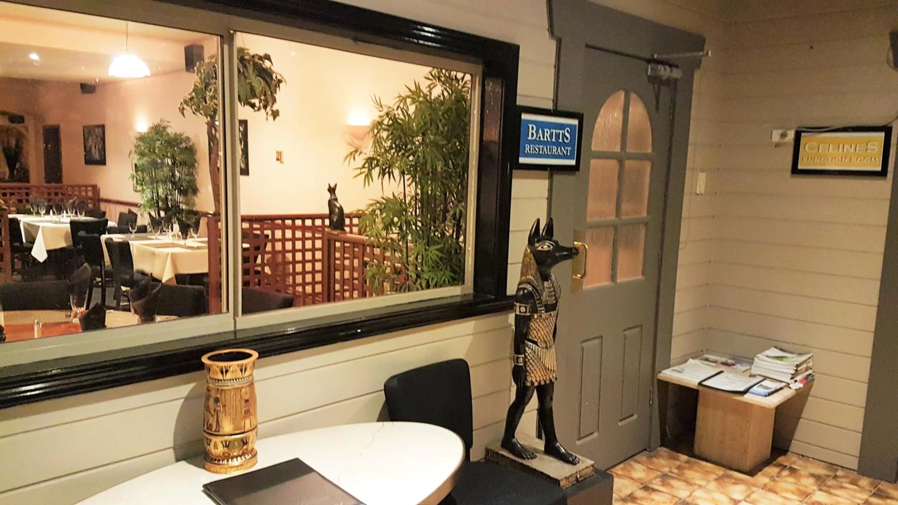 Decorative detail in Kerang Valley Resort