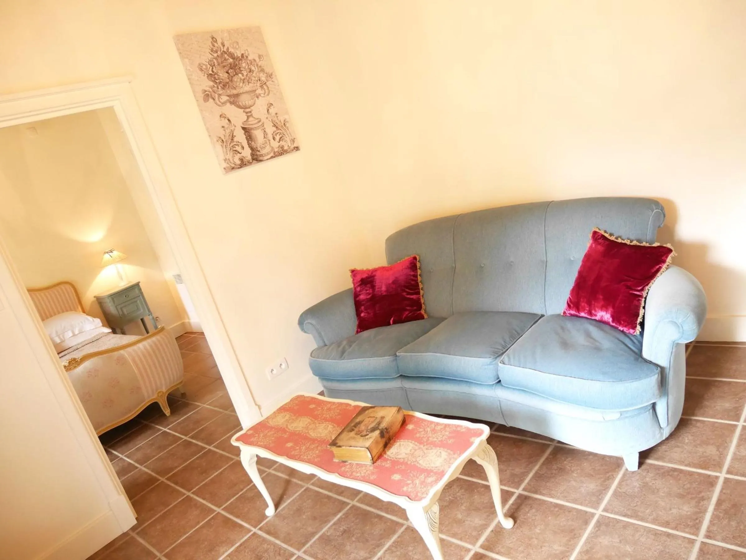 Decorative detail in L'Arbre D'Ange