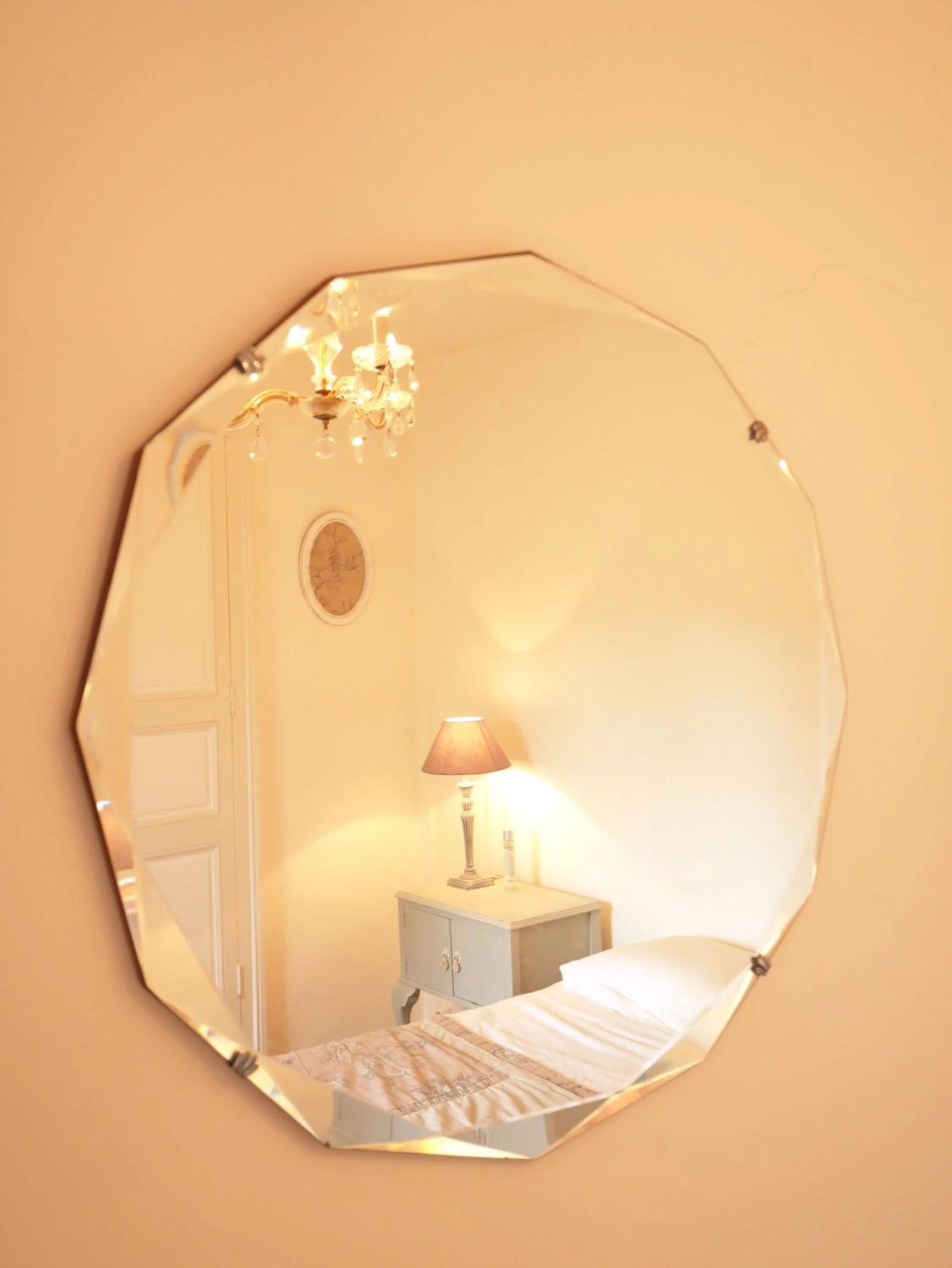 Decorative detail in L'Arbre D'Ange