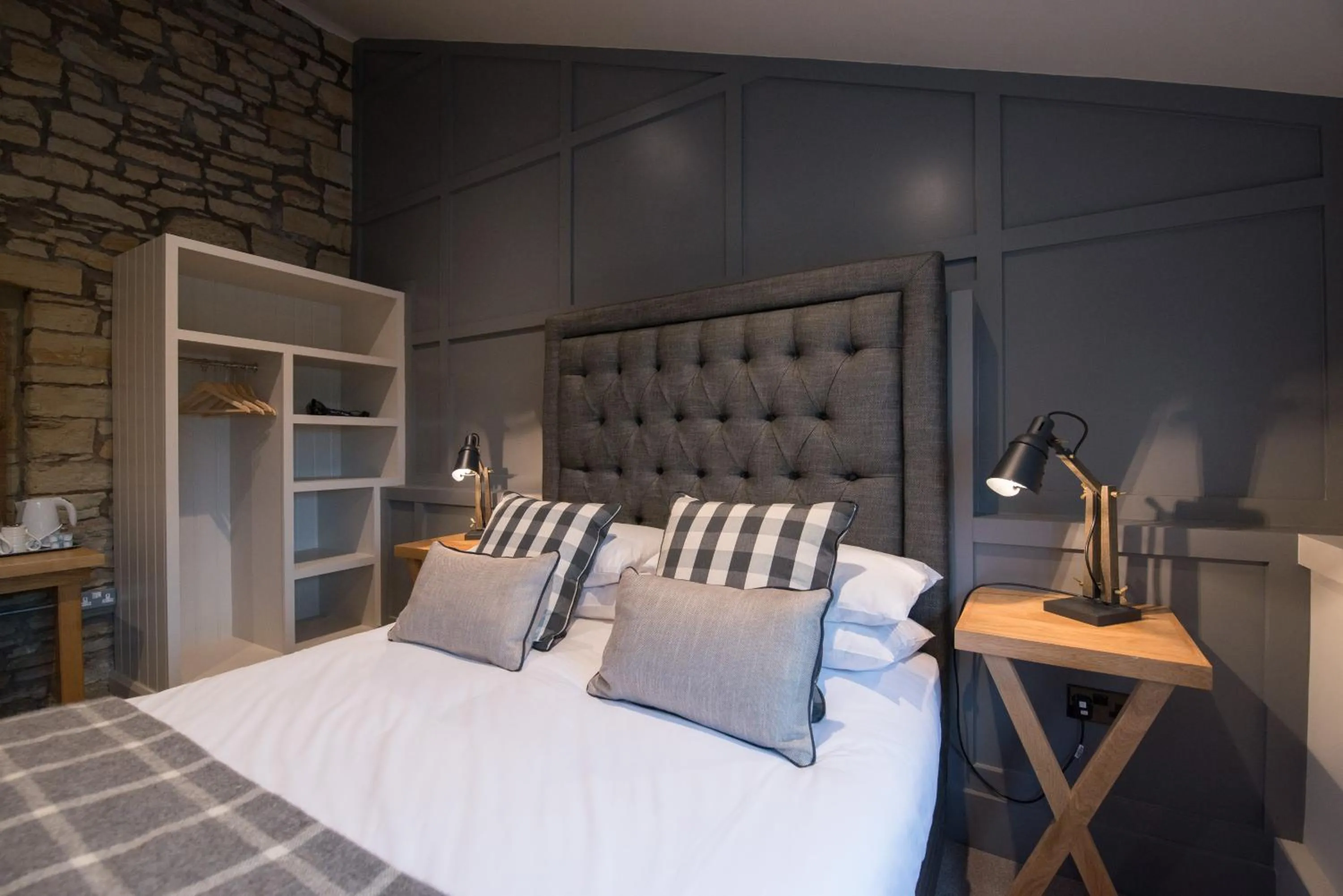 Property building, Bed in Forest