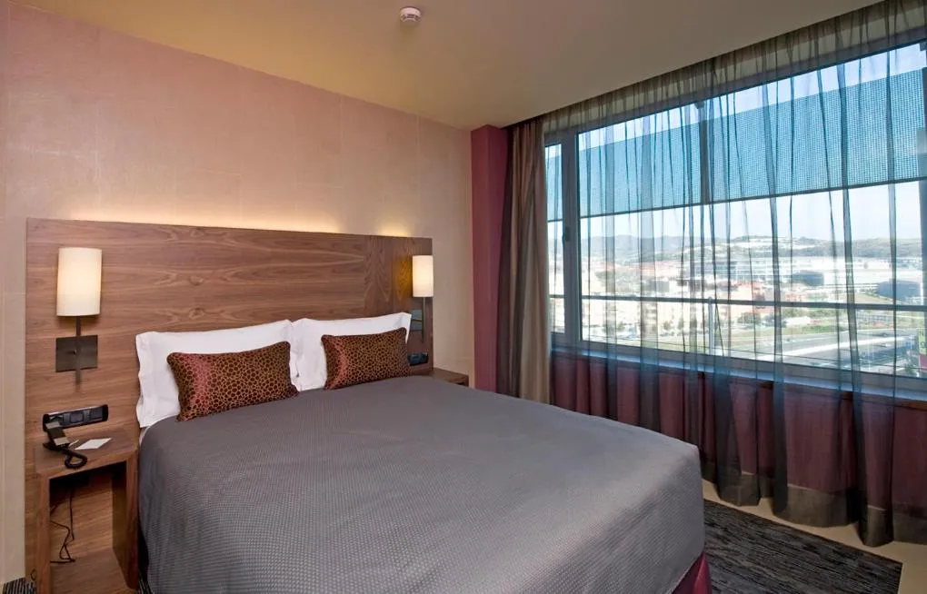 Bed in Hotel Badalona Tower