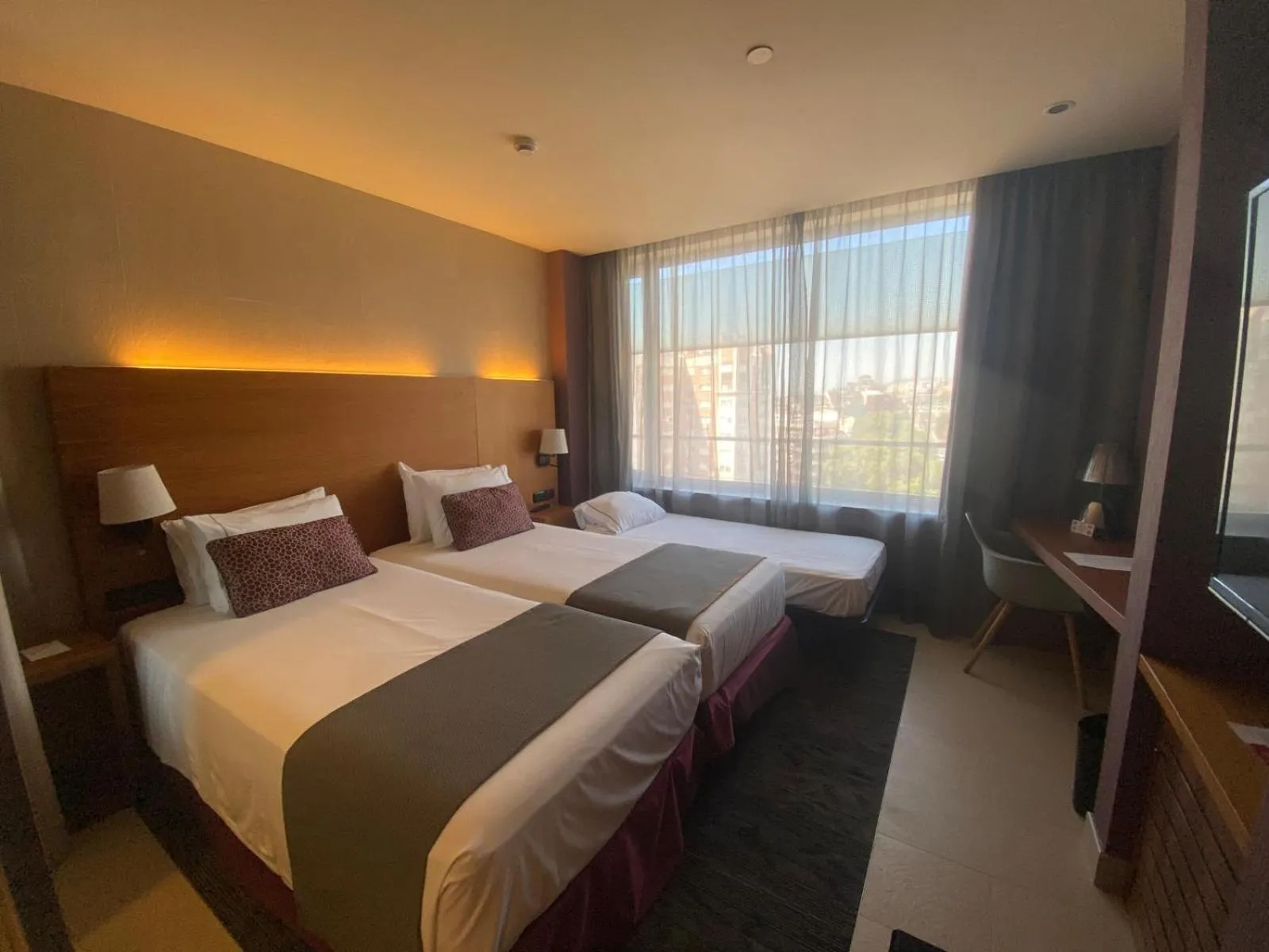 Bed in Hotel Badalona Tower