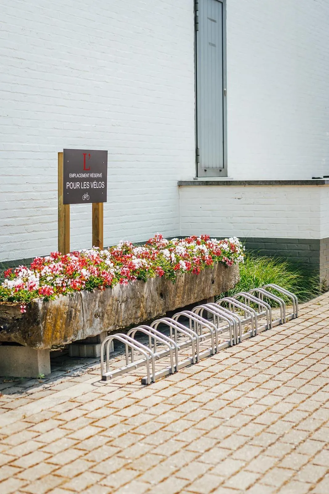 Parking in Relais de L'Empereur