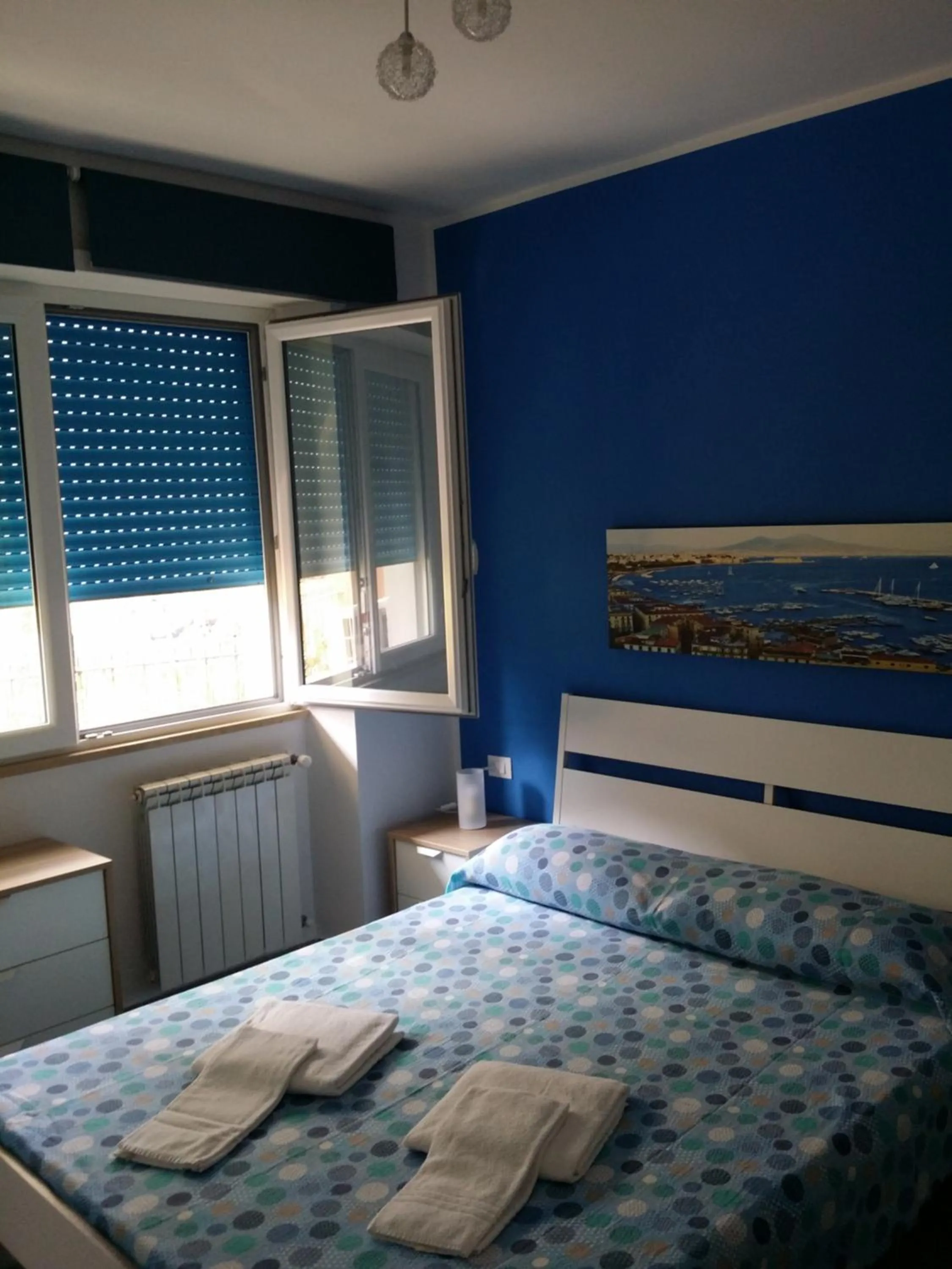 Property building, Bed in Alloggio Turistico con camere indipendenti La Casa di Nonna Maria
