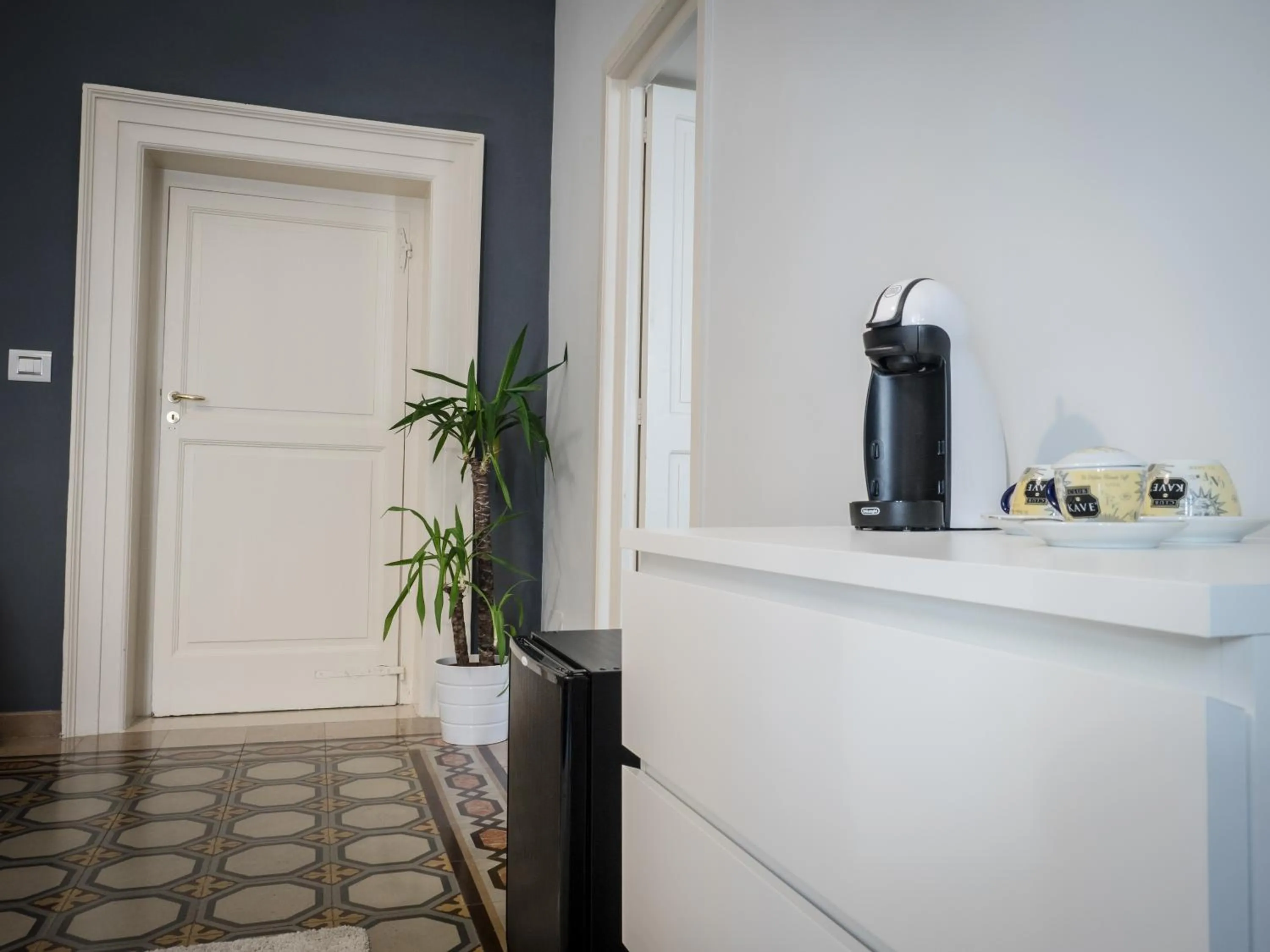 Coffee/tea facilities in Ajde rooms & breakfast