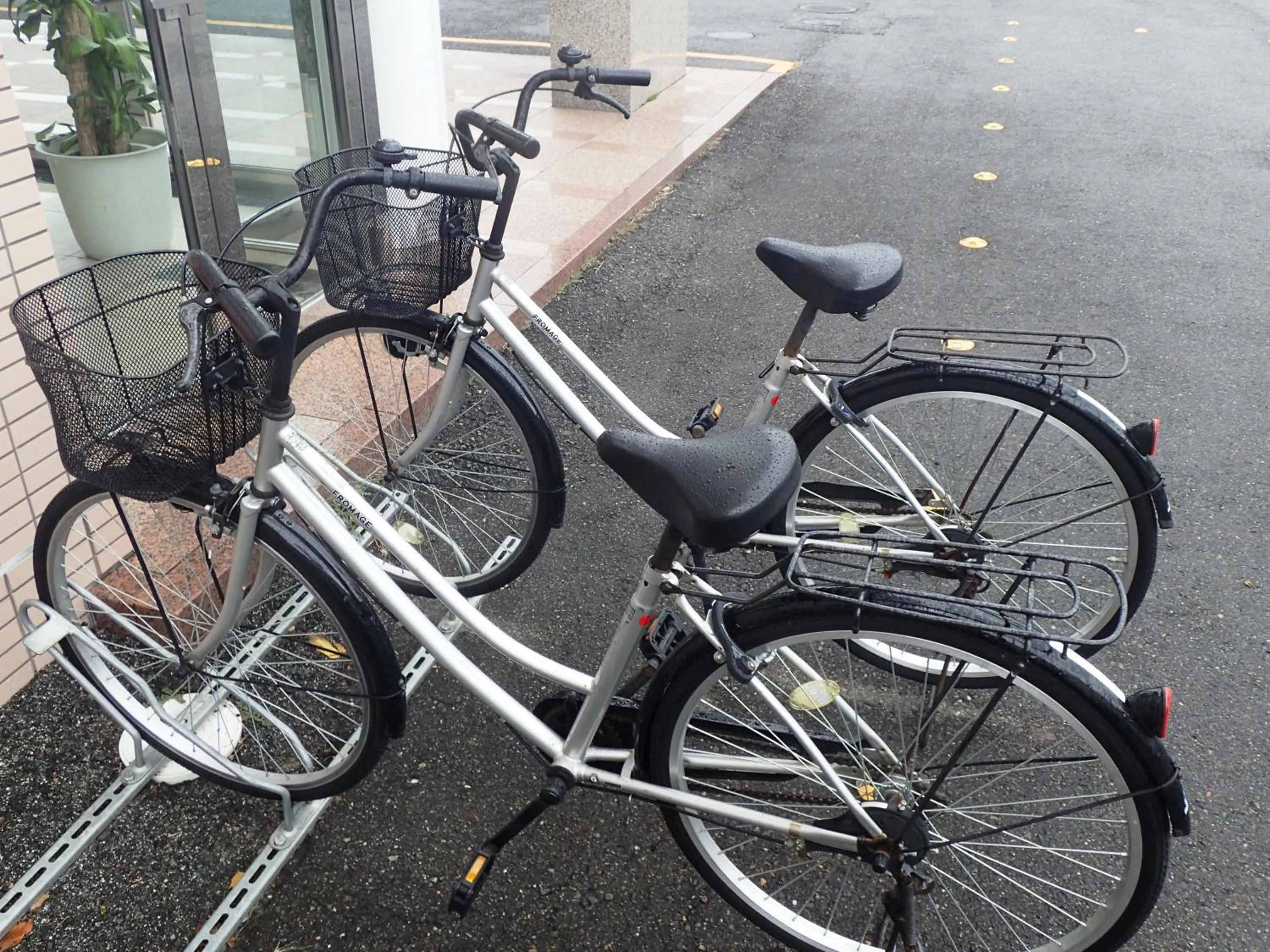 Cycling in Castle Inn Komaki