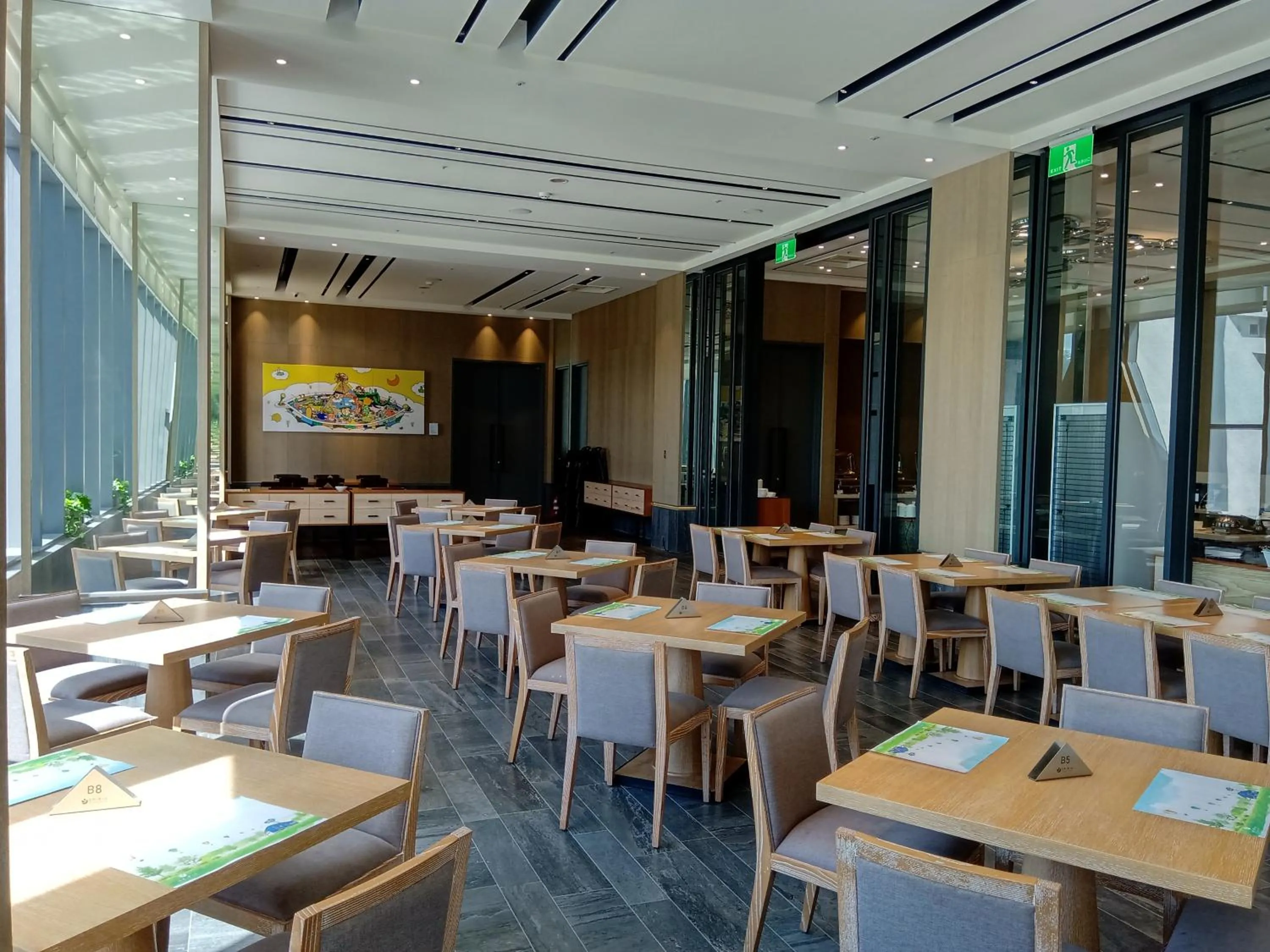 Restaurant/places to eat in The Suites Taitung