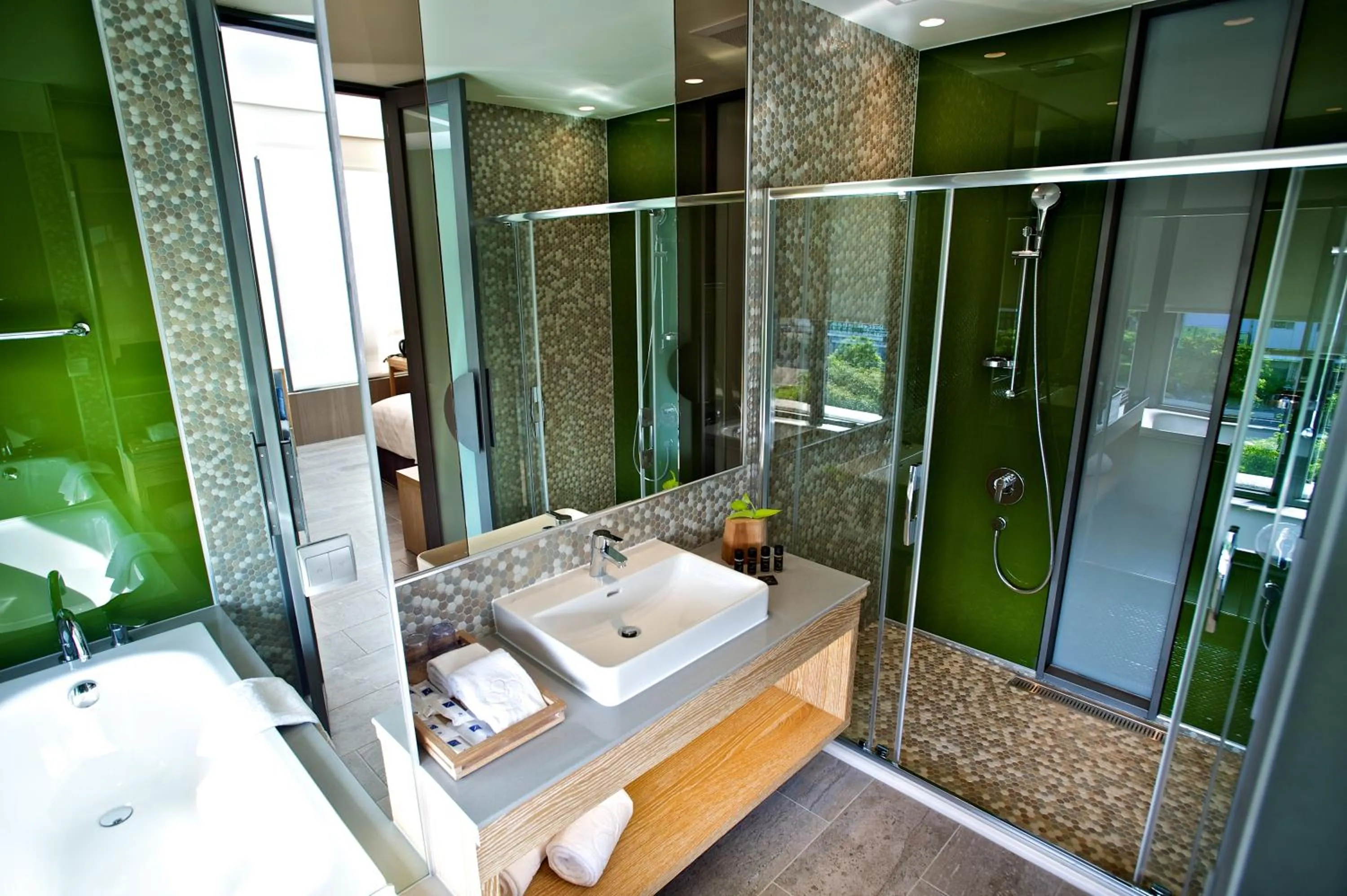 Shower in The Suites Taitung