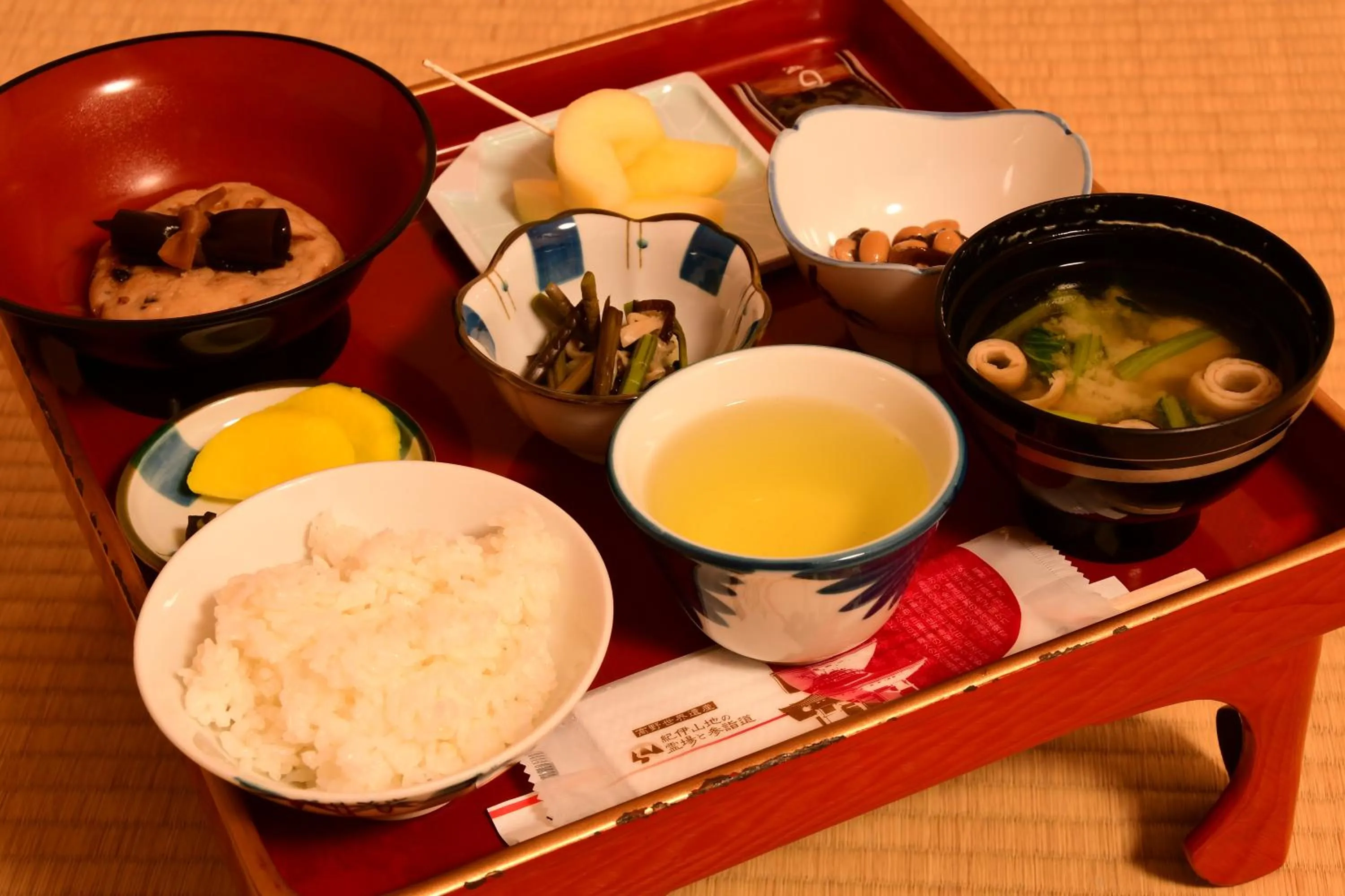 Asian breakfast in Koyasan Shukubo Jokiin